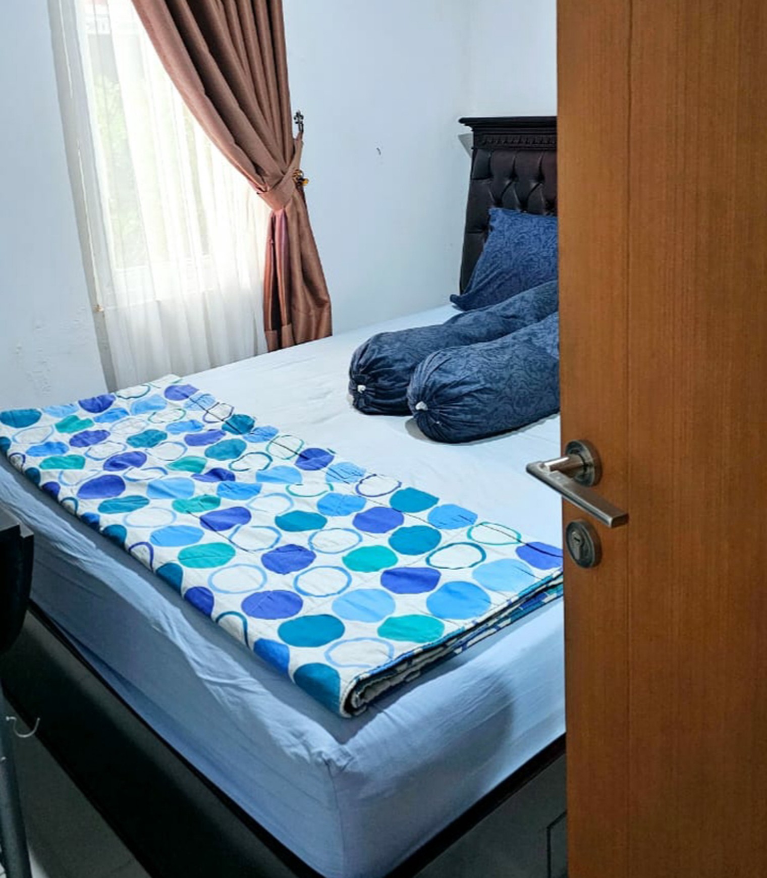 Rumah nyaman dalam cluster di Ciputat dekat Tip Top Ciputat