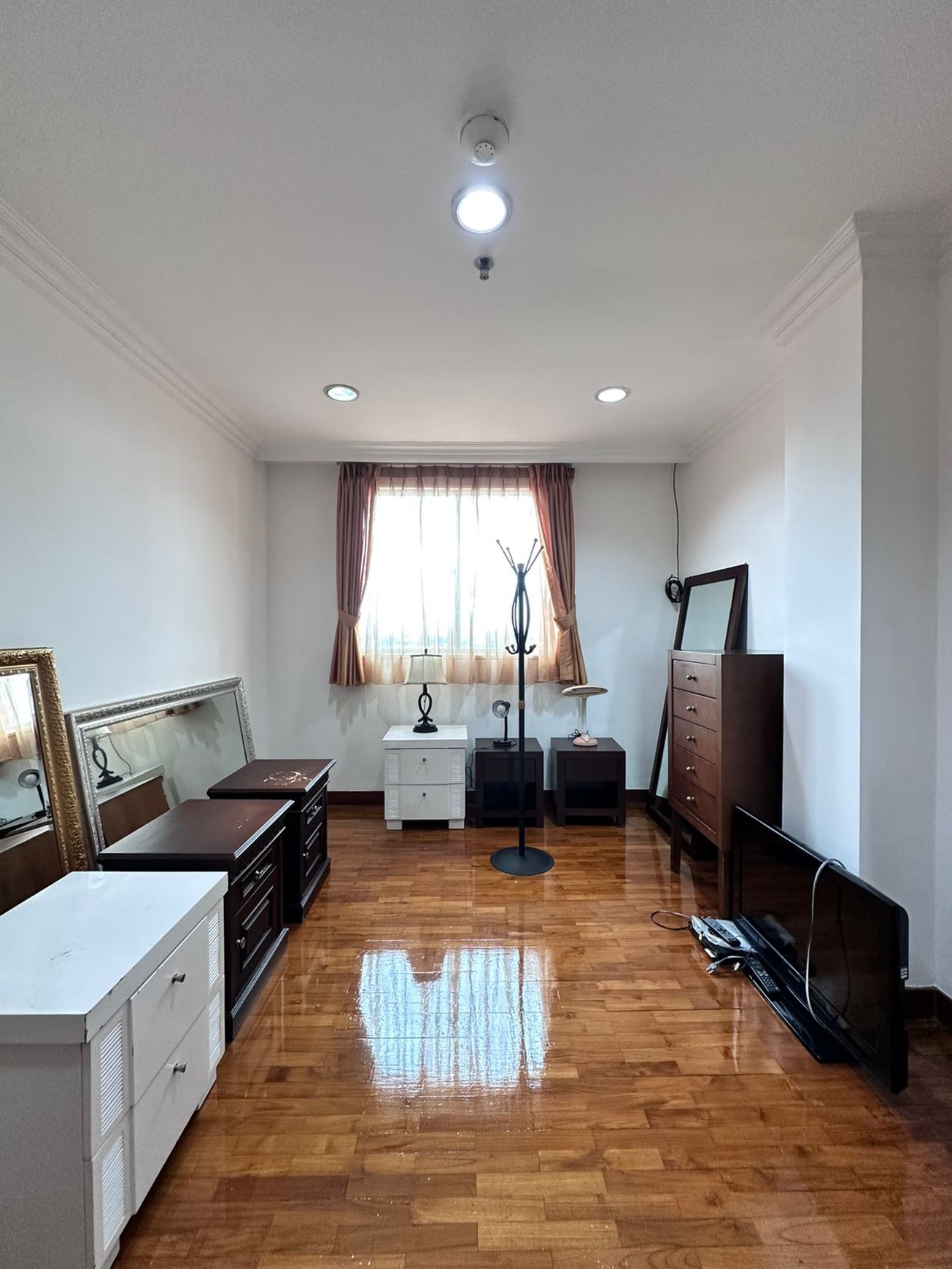 Apartemen Semi Furnished di Pondok Indah Jakarta Selatan Siap Huni @Apartemen Green View