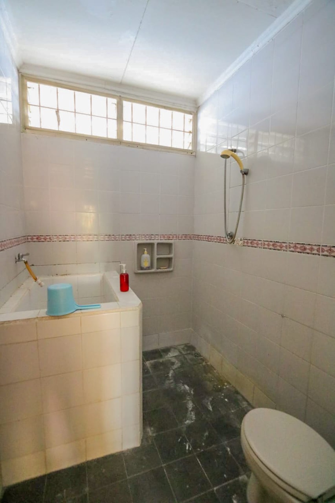 RUMAH LUAS, CLUSTER NYAMAN SUMMARECON KELAPA GADING, DEKAT SUNTER, RAWAMANGUN
