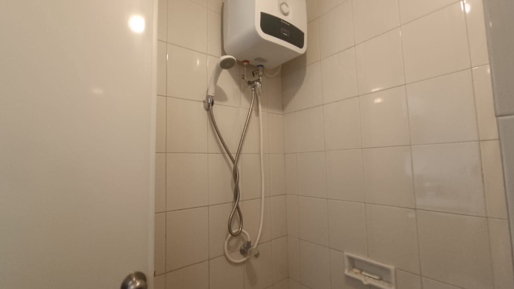 Disewa Unfurnished Studio Apartemen Signature Park Grande