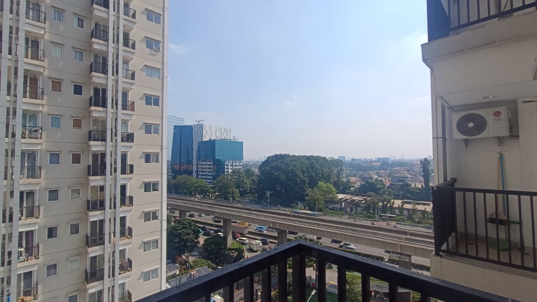 Disewa Unfurnished Studio Apartemen Signature Park Grande