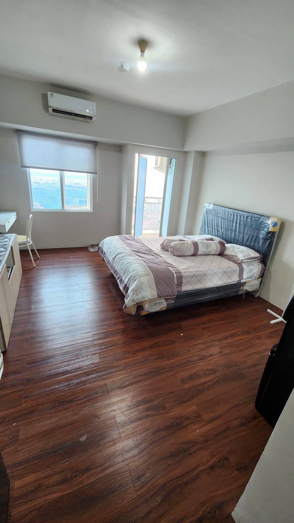 Disewakan apartemen tanglin type studio Full Furnish Connect Pakuwon Mall surabaya