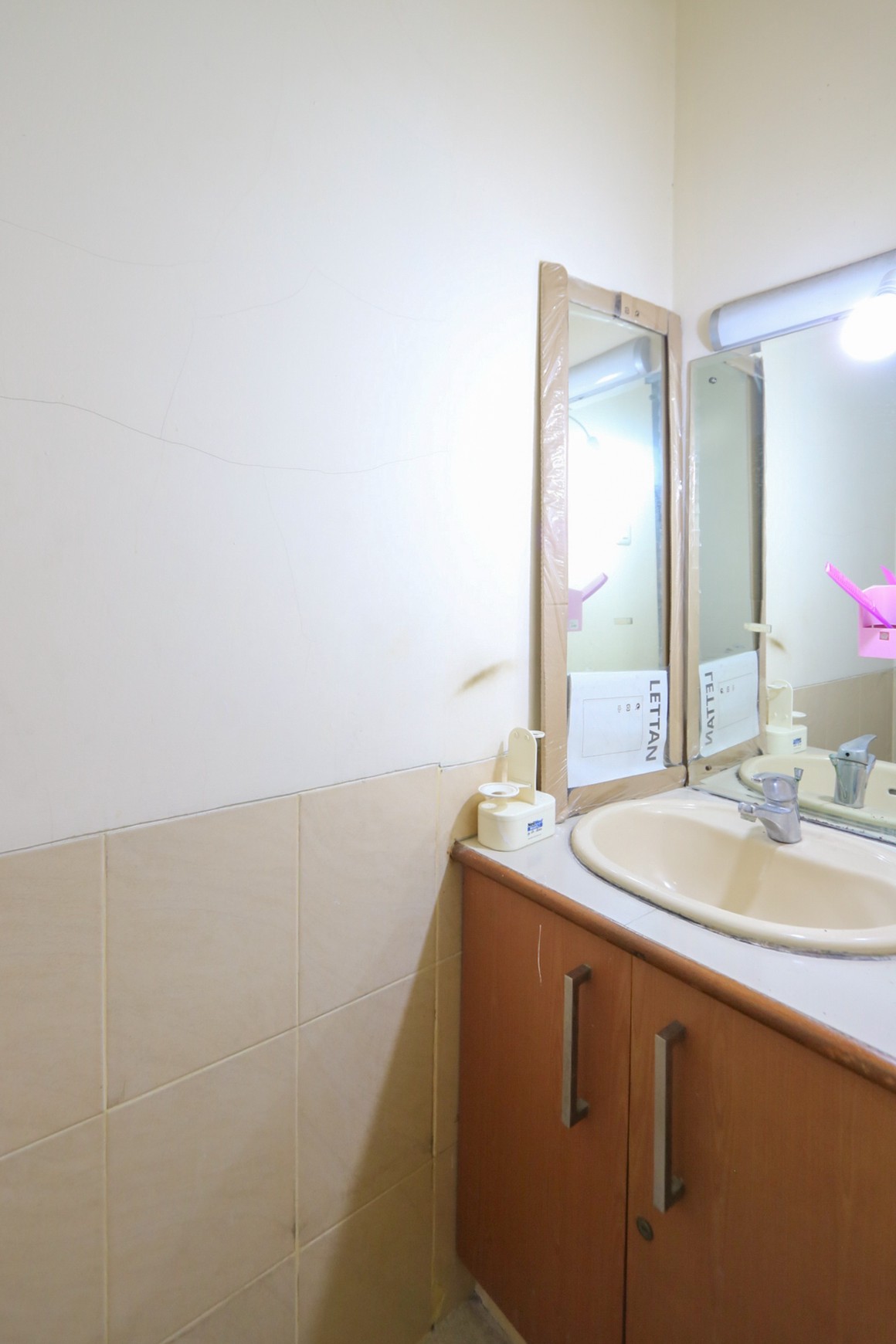RUMAH SUDAH RENOV, CLUSTER NYAMAN SUMMARECON KELAPA GADING, DEKAT SUNTER, CAKUNG