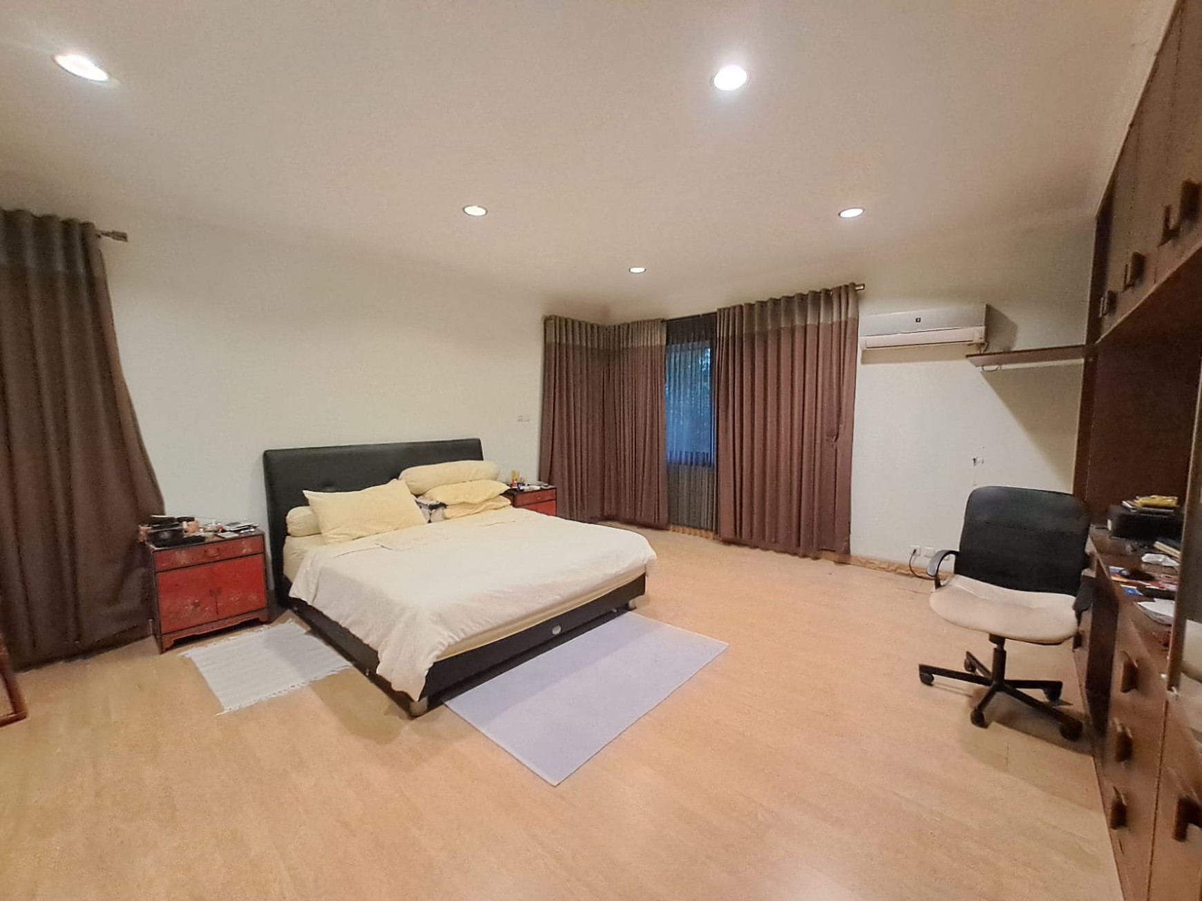 Rumah Mewah Style Modern di Lingkungan Nyaman CitraGrand Cibubur / A Luxury Modern House in CitraGrand Cibubur #ALDD