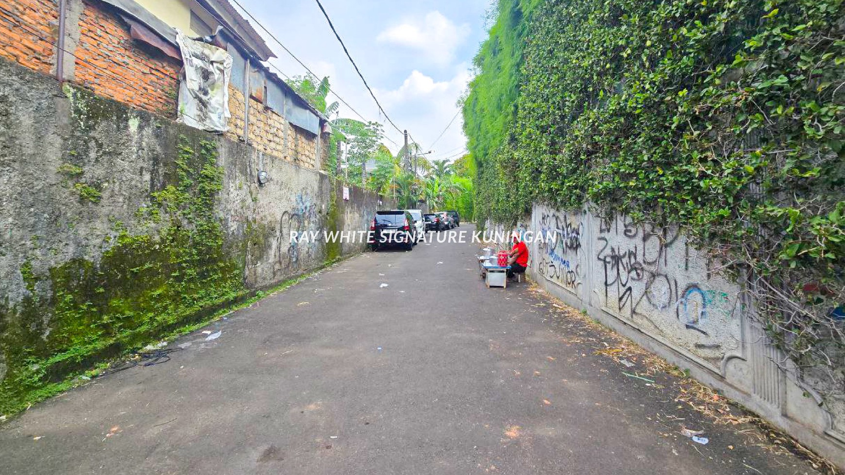 Rumah Tua Hitung Tanah di Jl Saraswati Buntu Kebayoran Baru