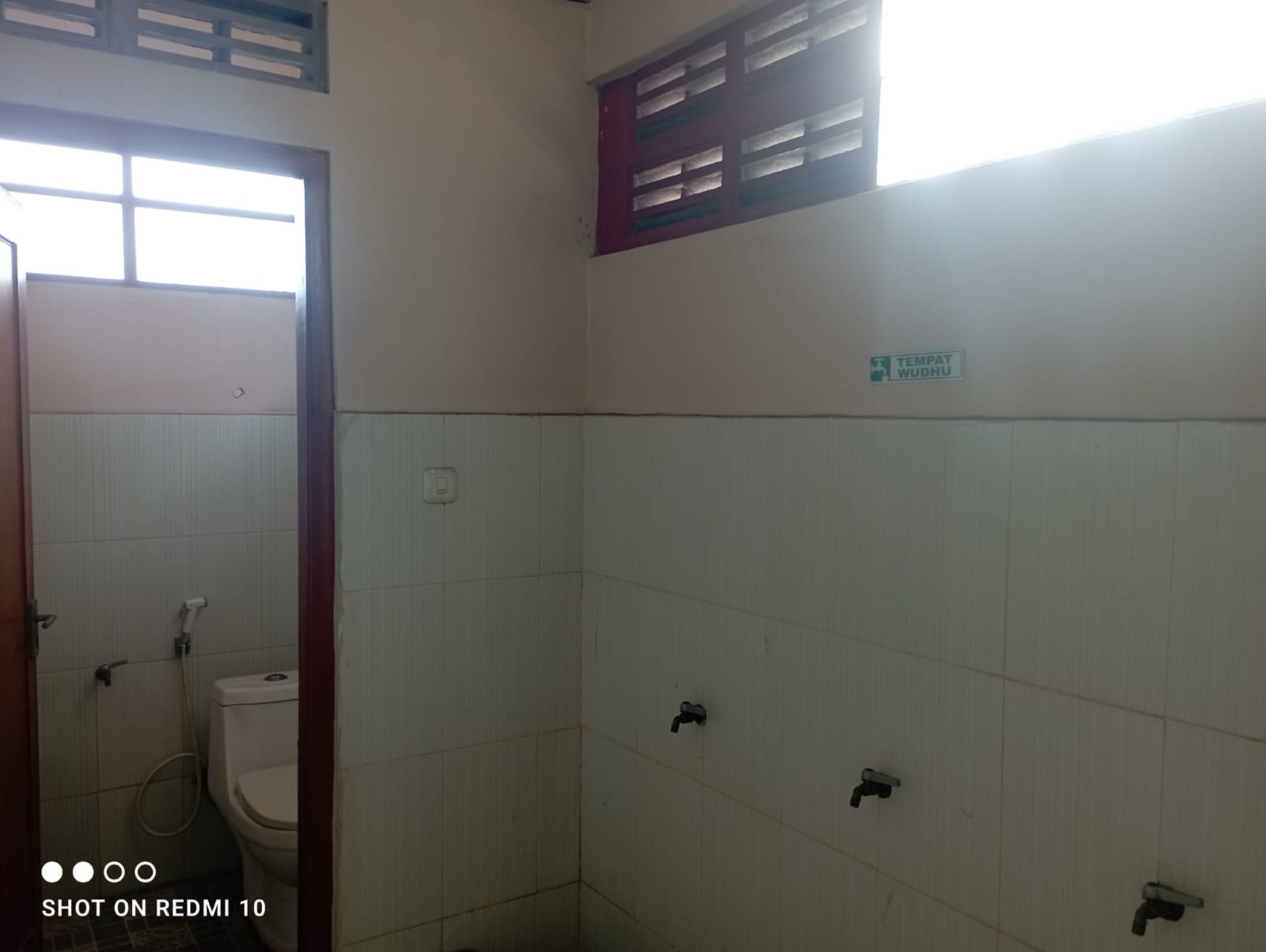 Ruko 2 Lantai Dekat Pasar Niten Tirtonirmolo Kasihan Bantul
