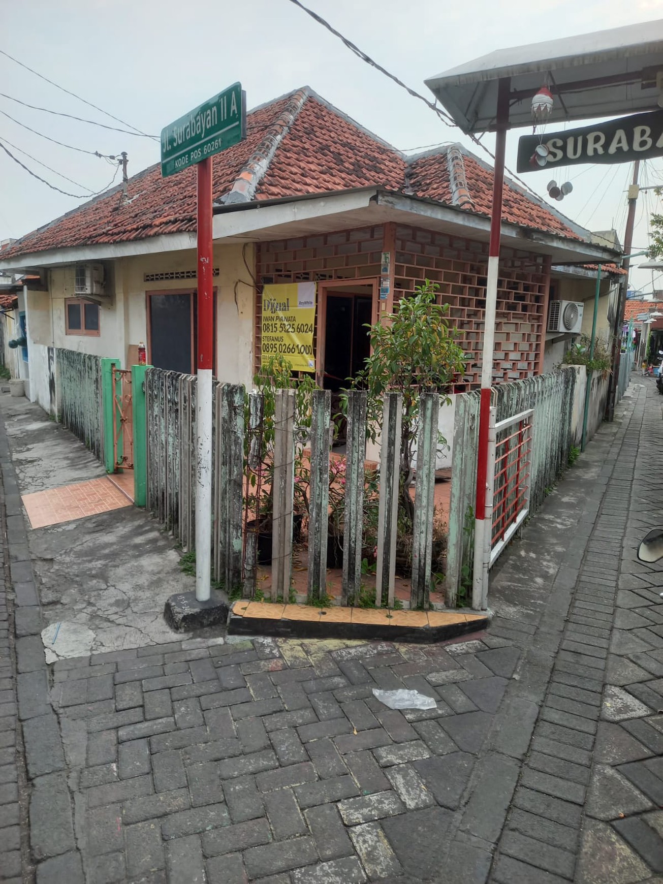 Dijual Rumah  Pusat Kota Jalan Surabayan 