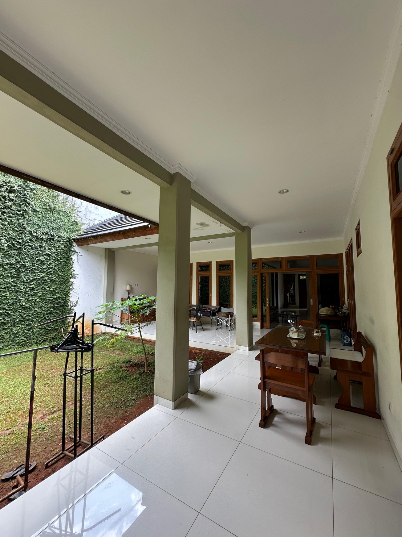 Dijual Rumah Minimalis 1,5 lantai di bilangan Permata Hijau Jakarta Selatan