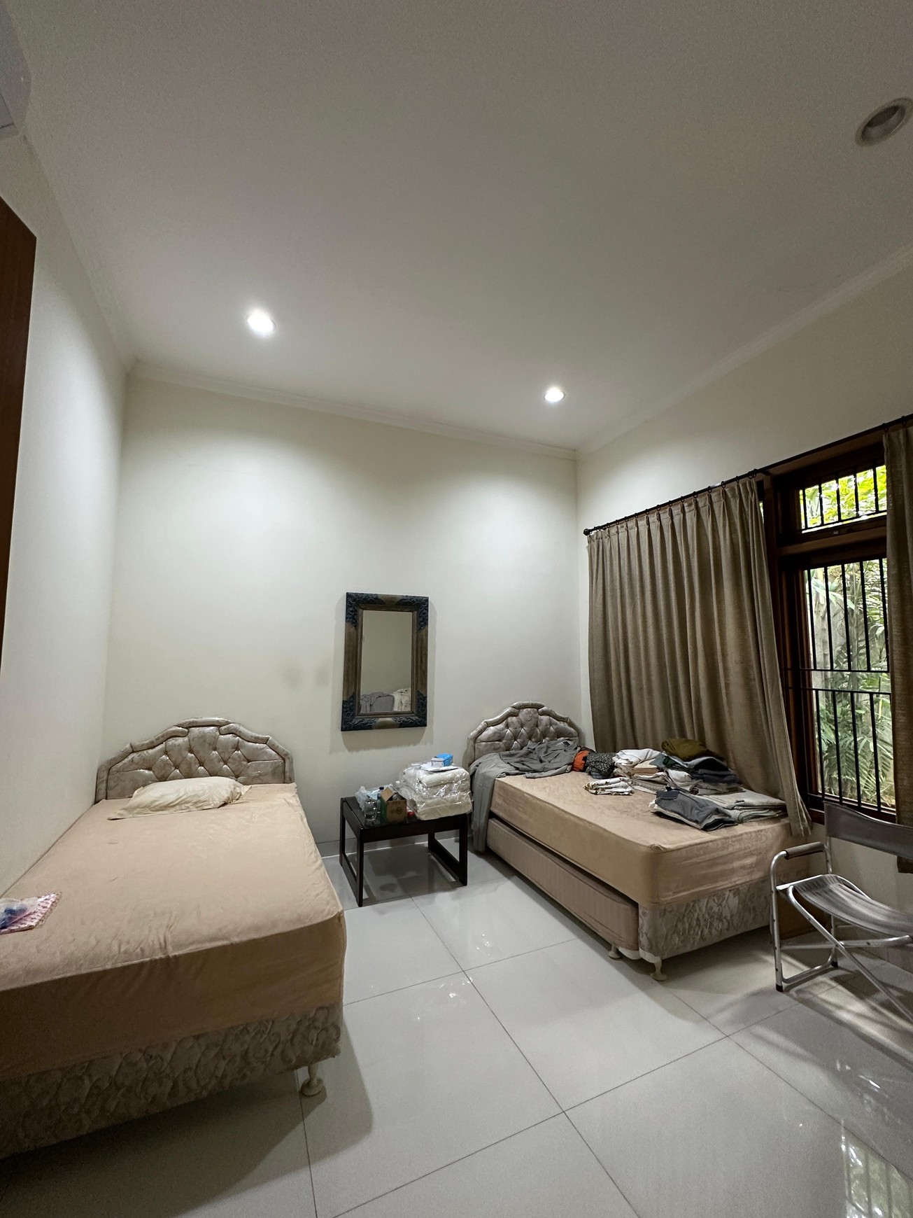 Dijual Rumah Minimalis 1,5 lantai di bilangan Permata Hijau Jakarta Selatan