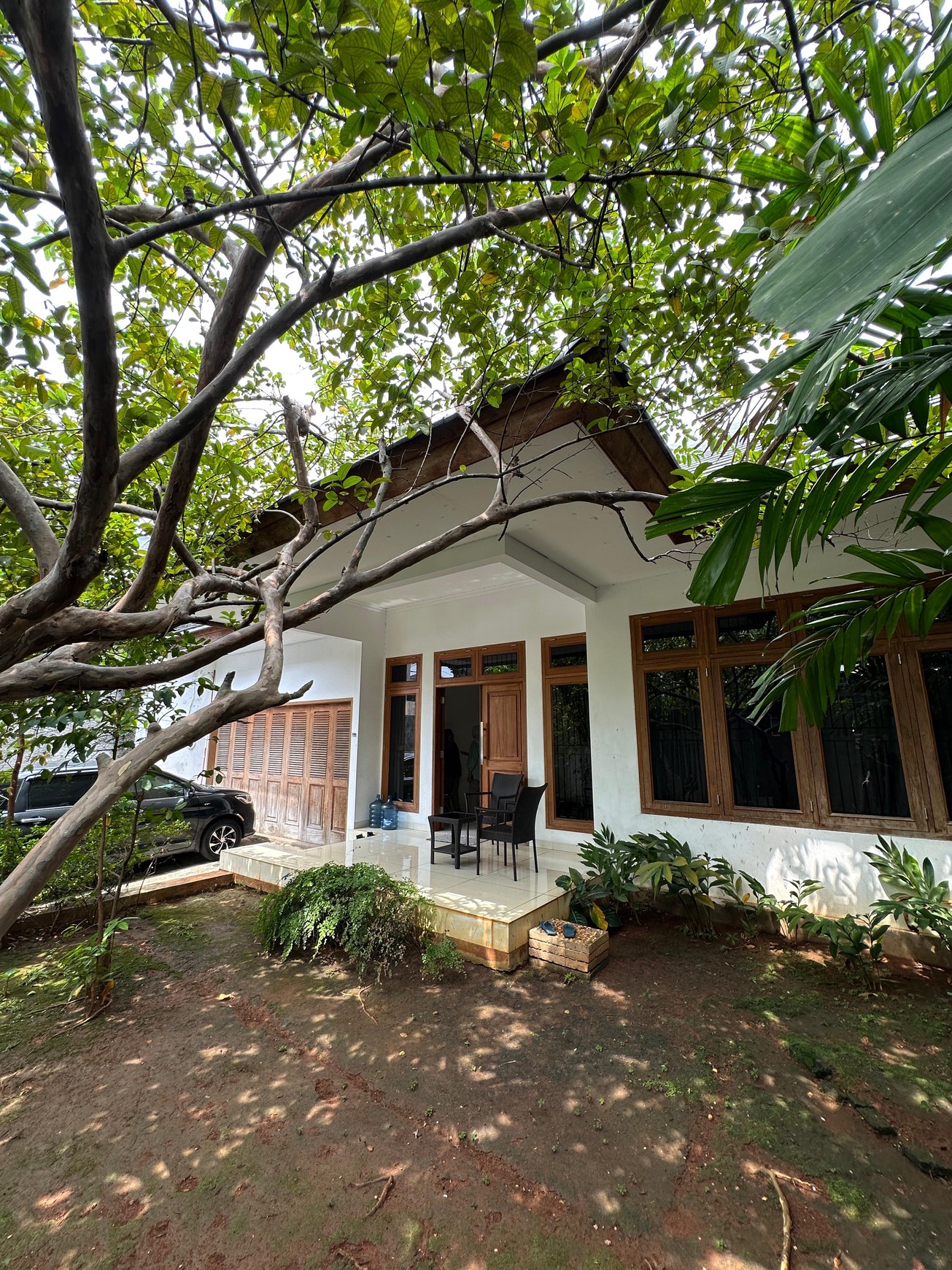 Dijual Rumah Minimalis 1,5 lantai di bilangan Permata Hijau Jakarta Selatan