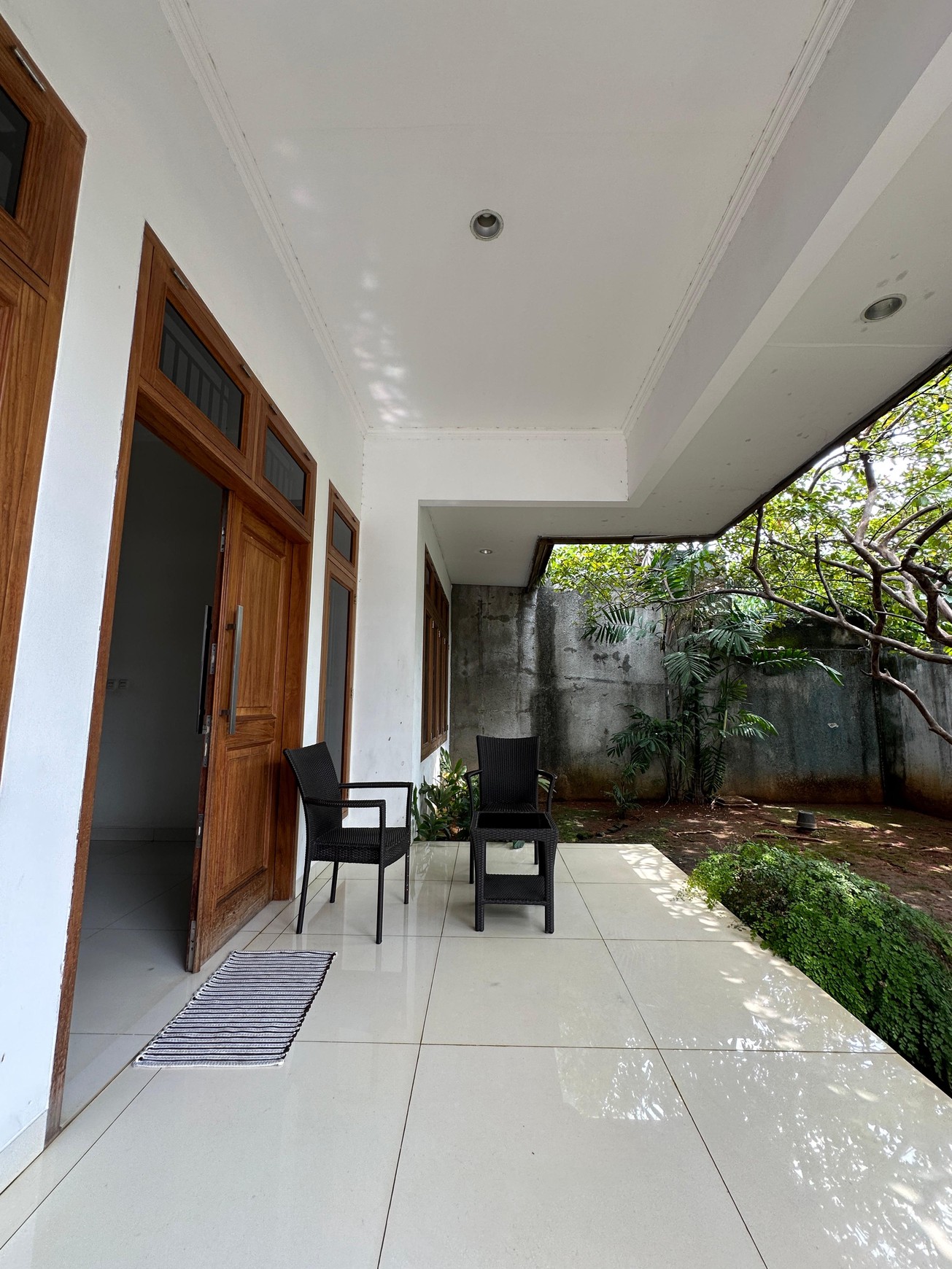 Dijual Rumah Minimalis 1,5 lantai di bilangan Permata Hijau Jakarta Selatan
