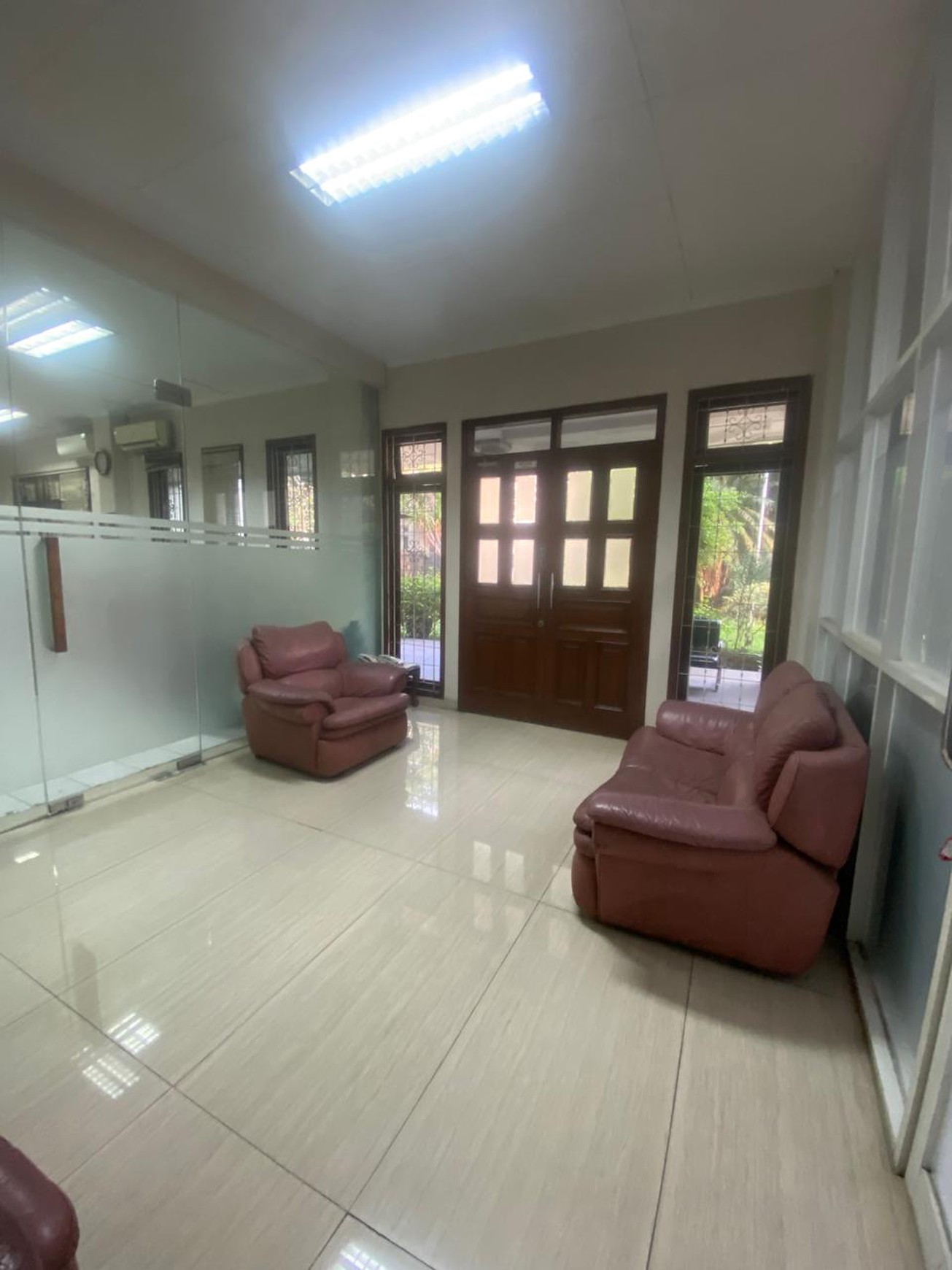 Dijual Kantor, Di Kebayoran Baru, Jakarta Selatan