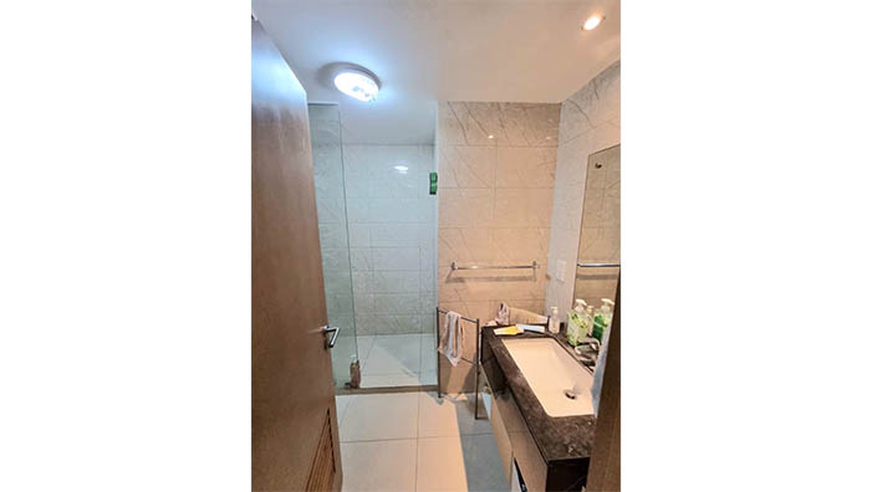 Apartemen The Mansion Twr Jasmine Aurora , Kemayoran