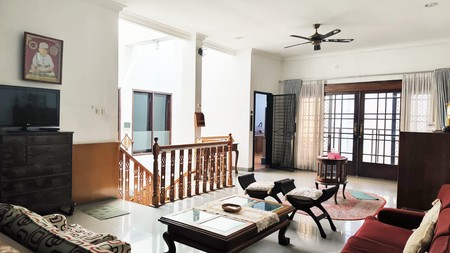 DIJUAL RUMAH JALAN CIASEM KEBAYORAN BARU JAKARTA SELATAN