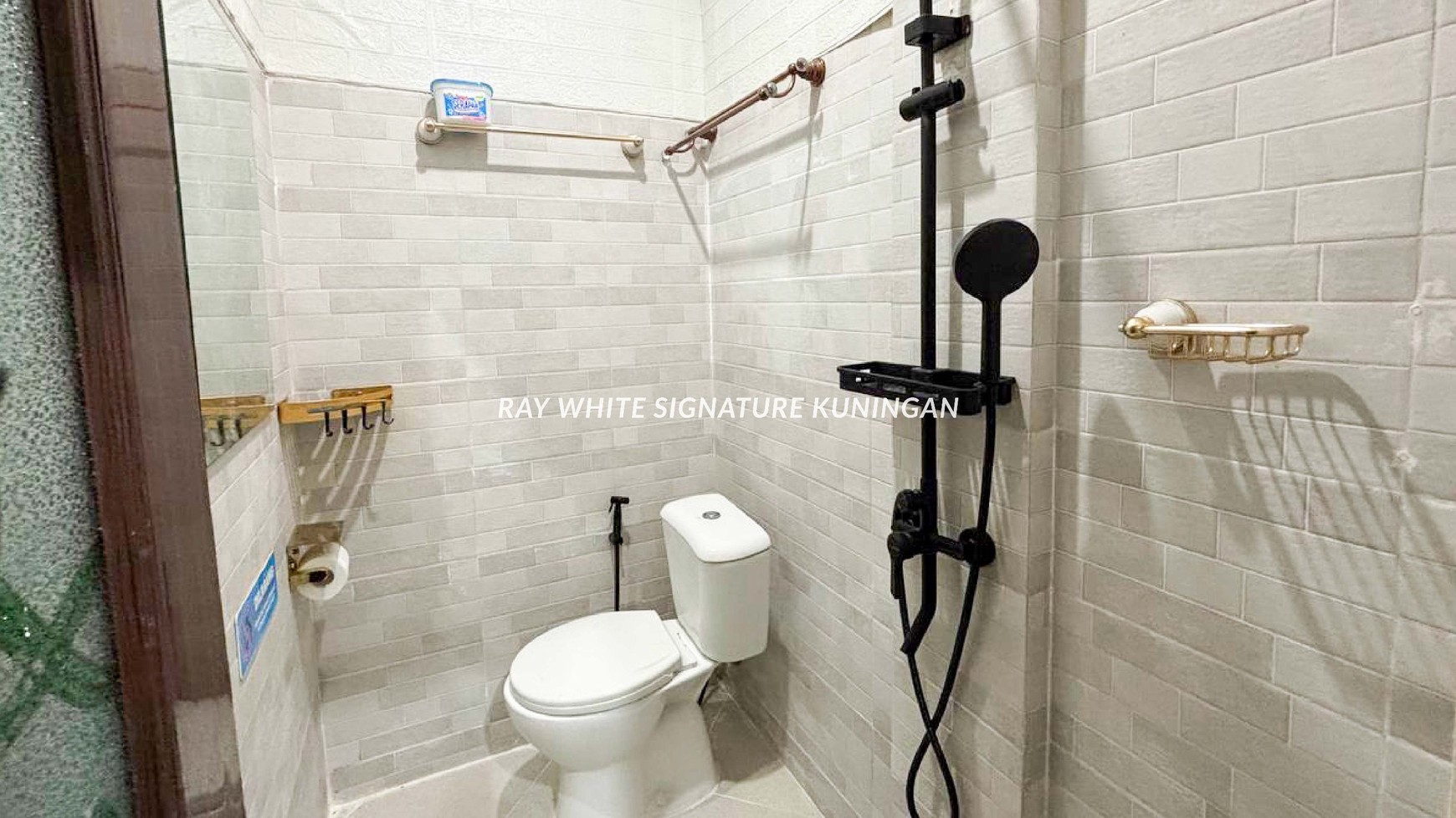 Dijual Rumah Kost Sky Garden Bandung
