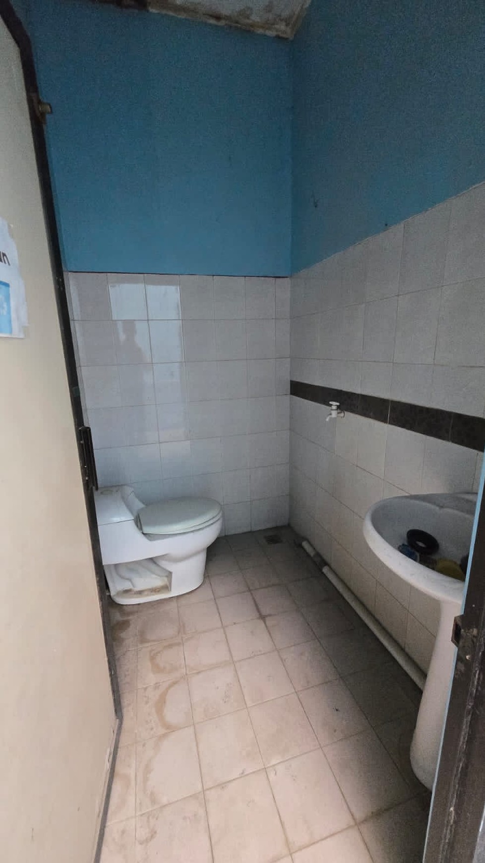 DIJUAL CEPAT RUKO 3 LANTAI DI KAWASAN KOMERSIAL BISNIS DEKAT PINTU TOL