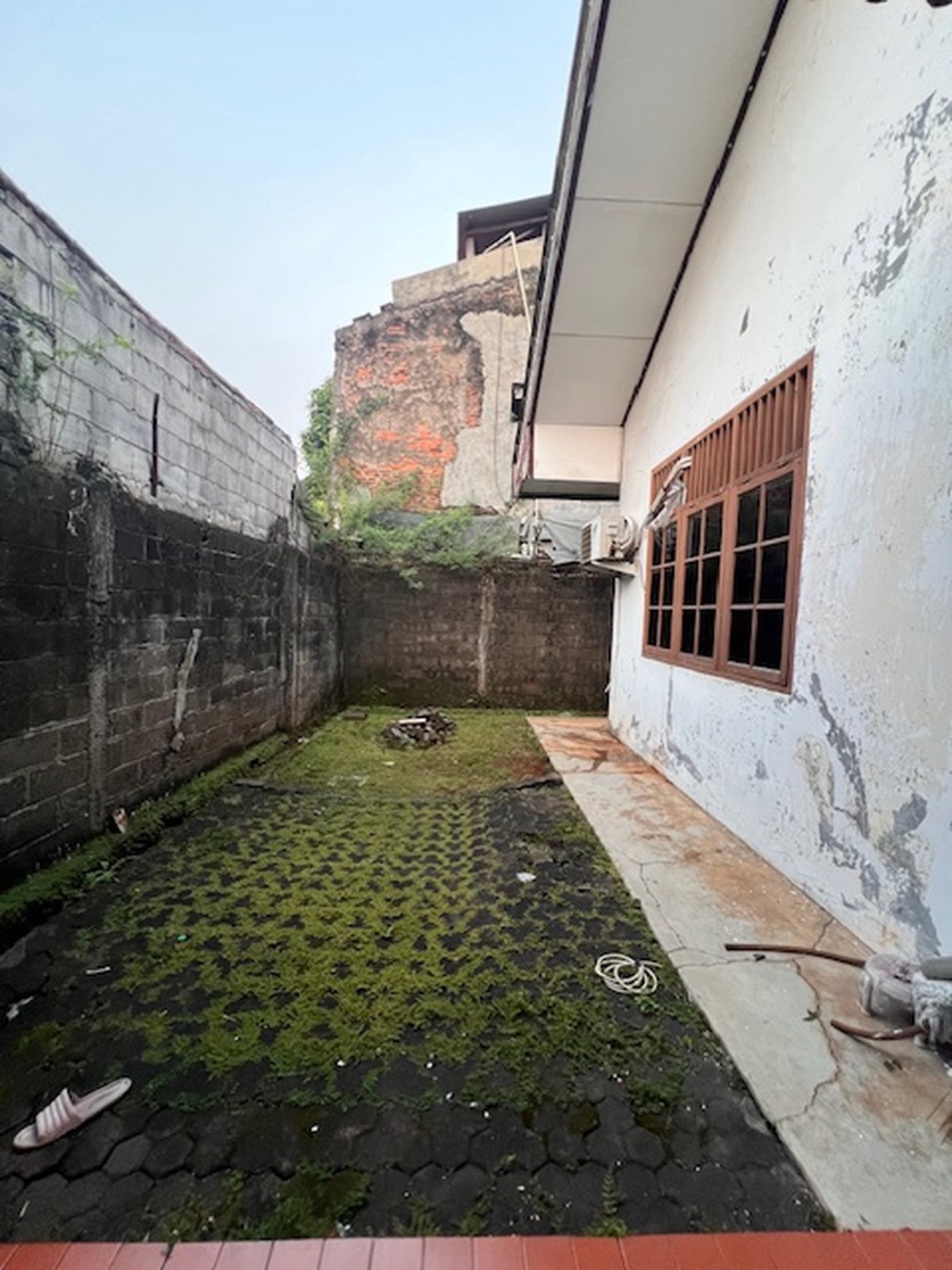 Dijual Rumah Tua di Petukangan Utara Pesanggrahan Jaksel