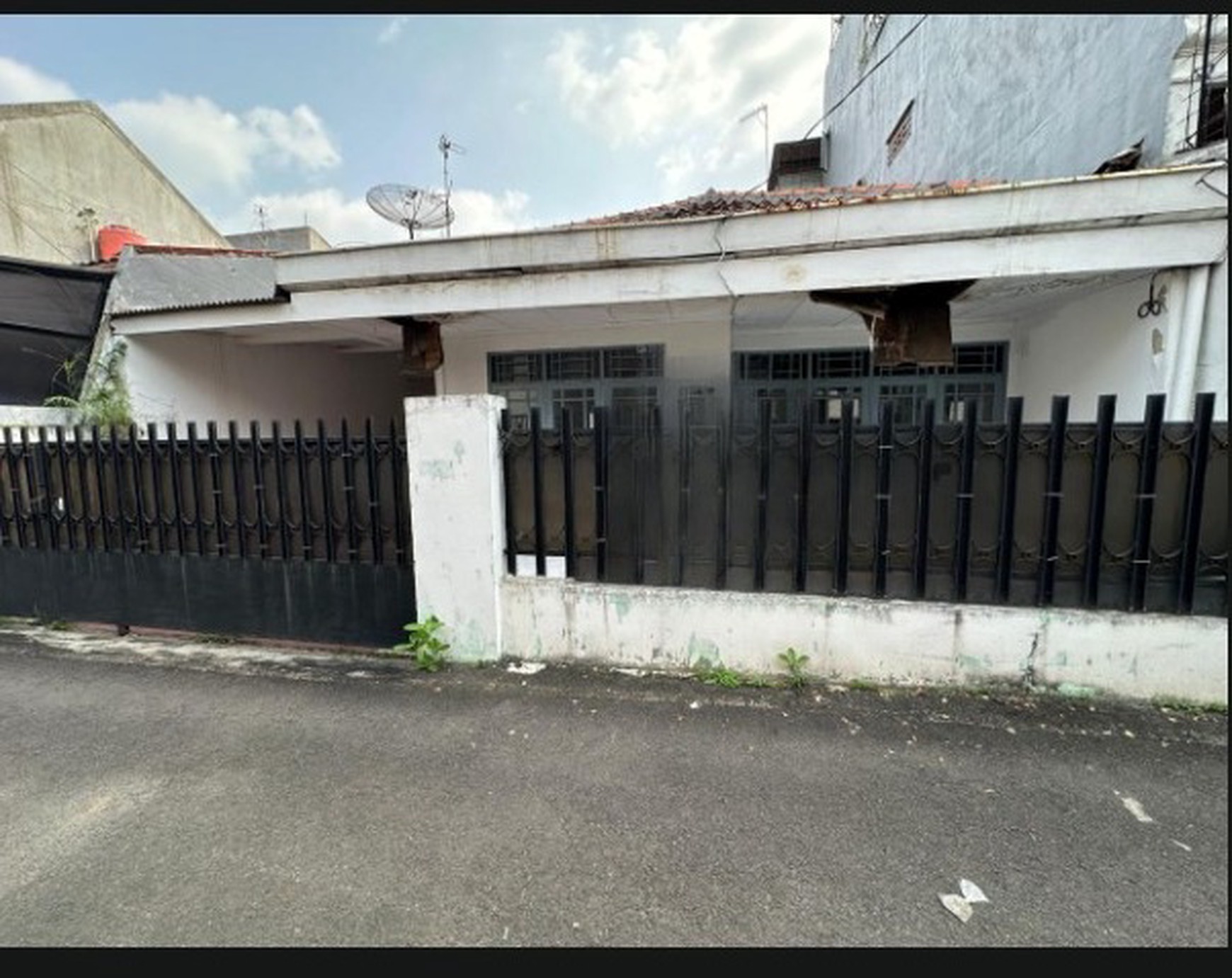 Dijual Rumah Di Jl. Danau Matana, Bendungan Hilir