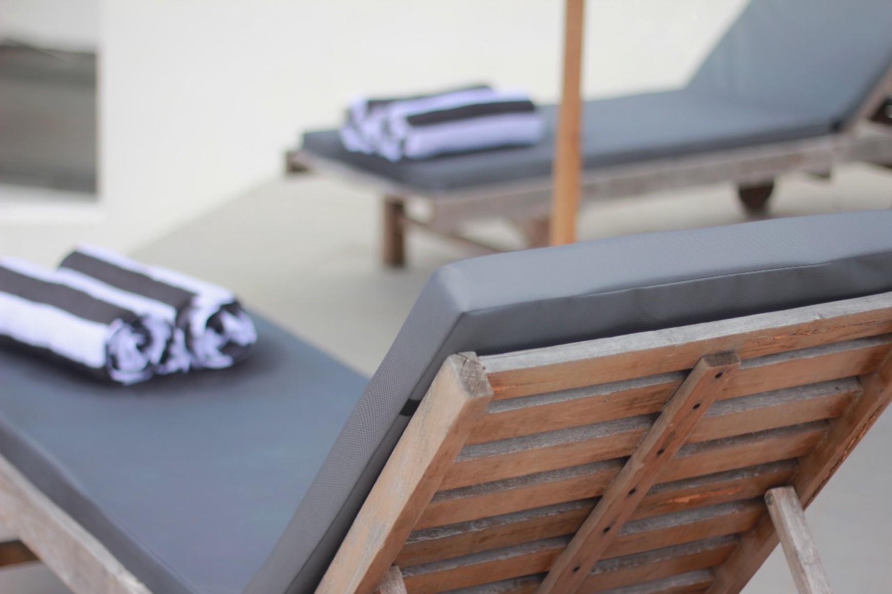 Leasehold - Contemporary 2-Bedroom Villa in Umalas with Rooftop Pool and Scenic Views