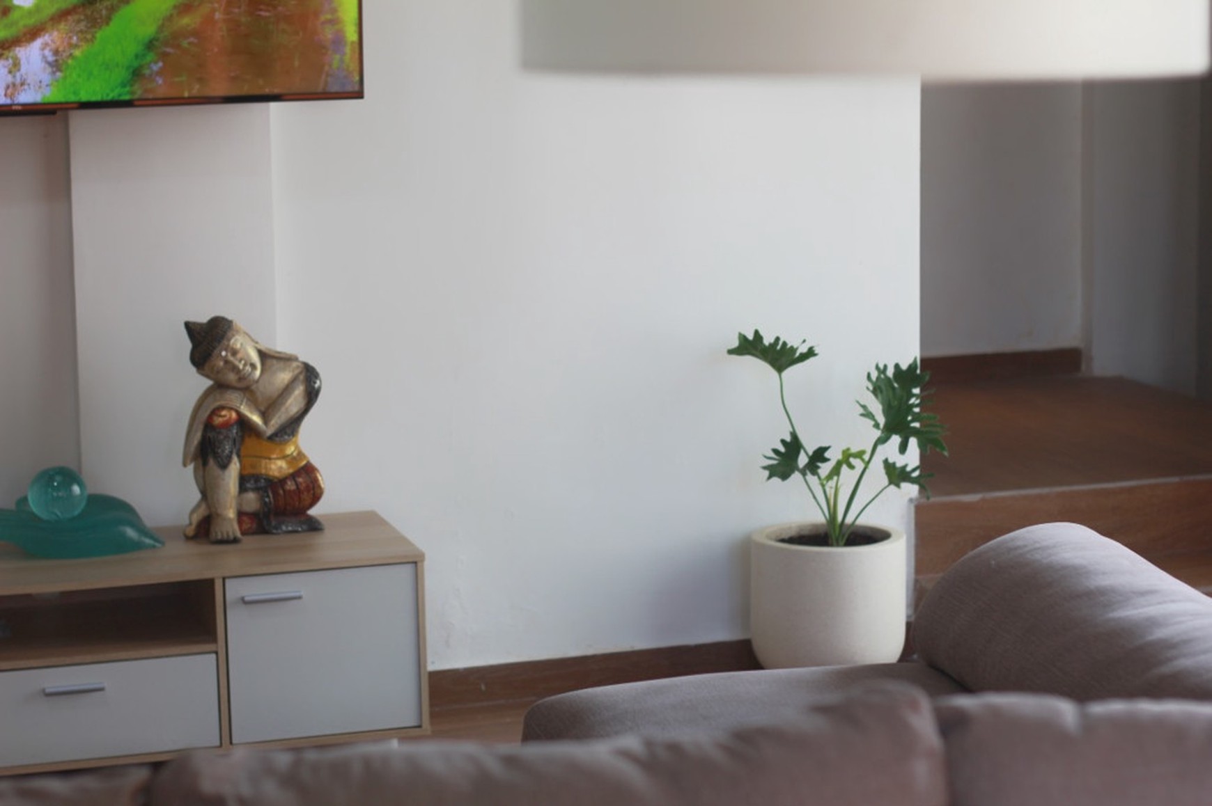 Leasehold - Contemporary 2-Bedroom Villa in Umalas with Rooftop Pool and Scenic Views