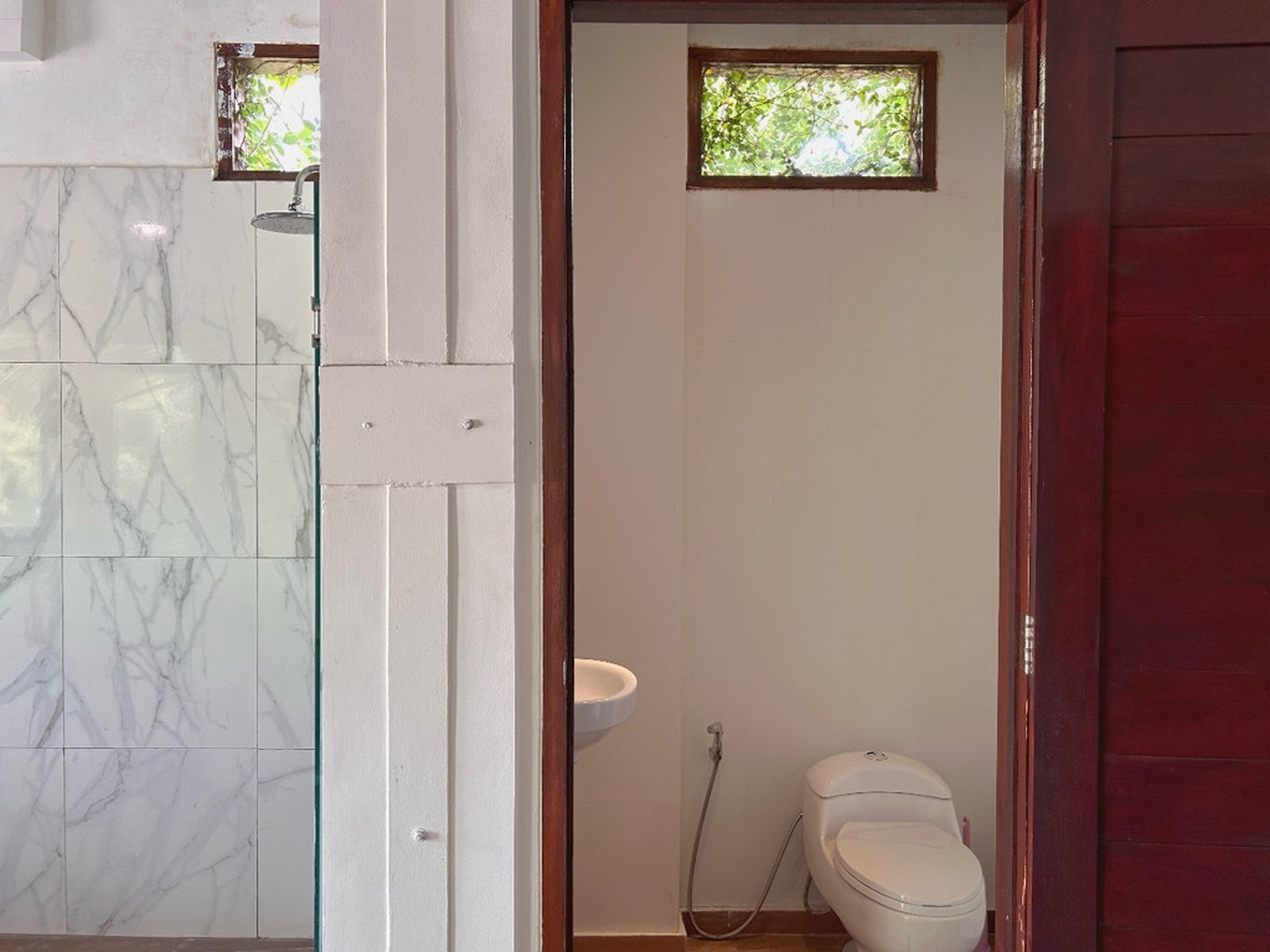 Leasehold - Contemporary 2-Bedroom Villa in Umalas with Rooftop Pool and Scenic Views