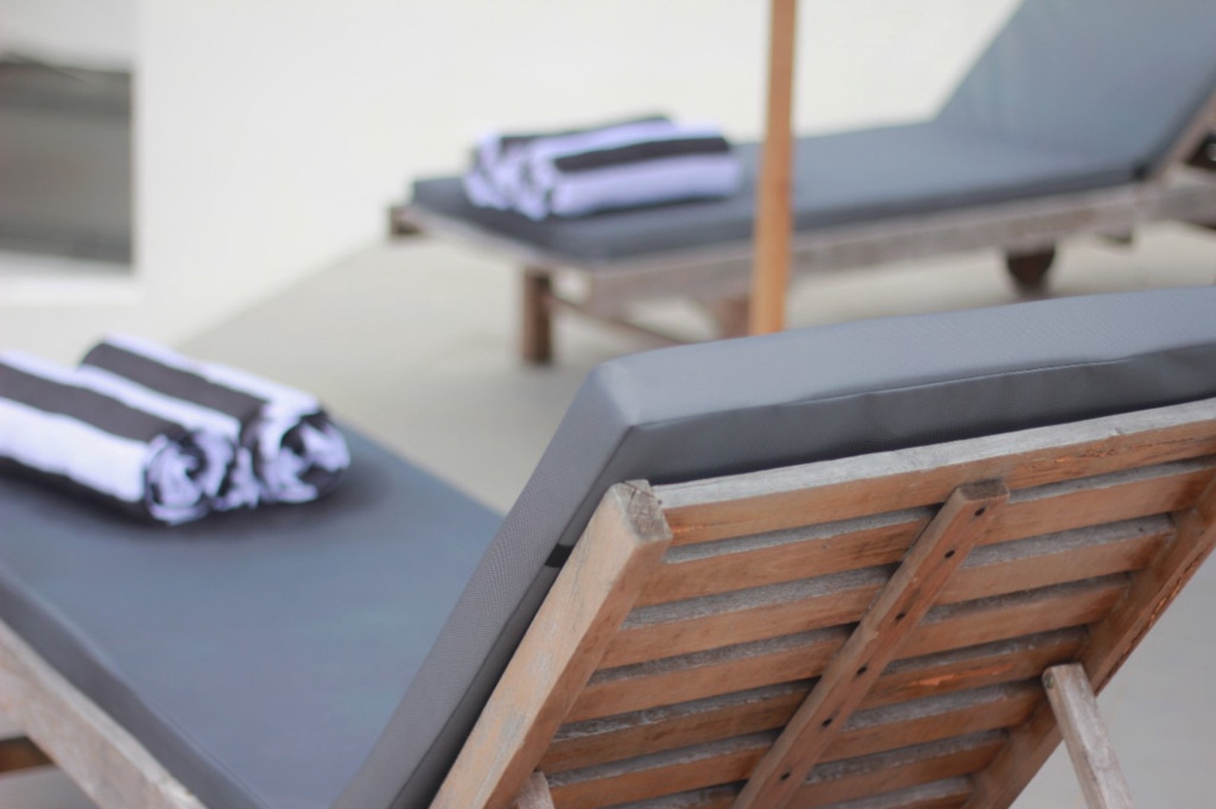 Leasehold - Contemporary 2-Bedroom Villa in Umalas with Rooftop Pool and Scenic Views