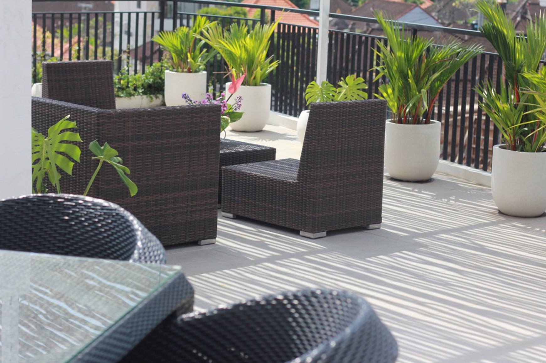 Leasehold - Contemporary 2-Bedroom Villa in Umalas with Rooftop Pool and Scenic Views