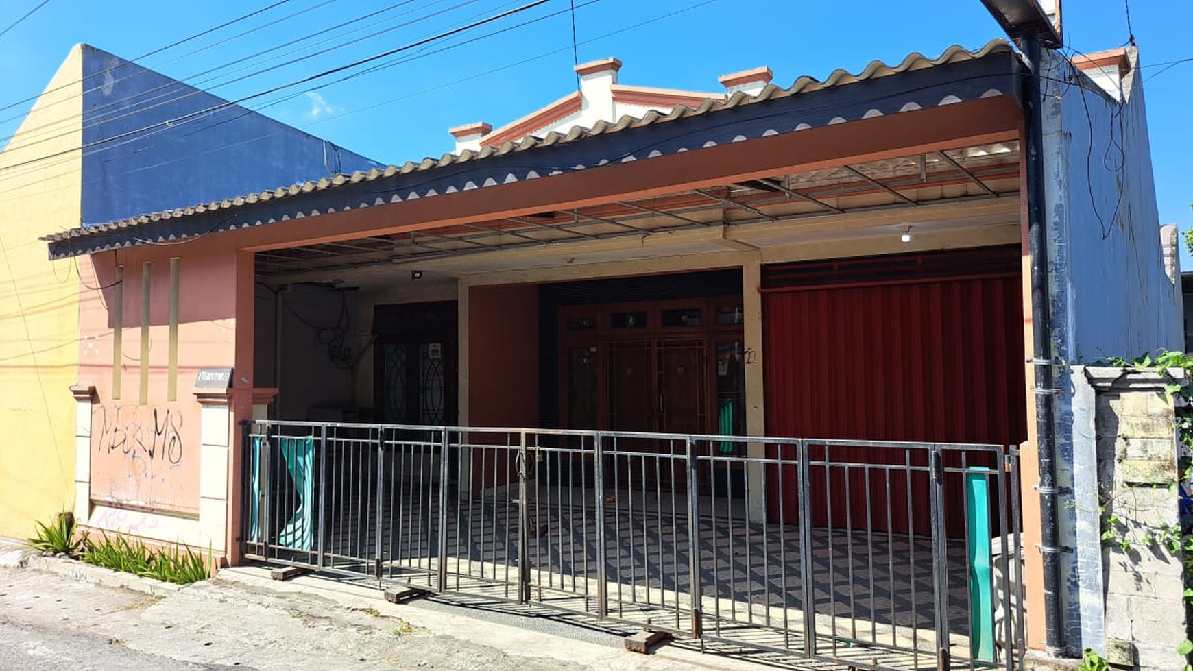 Rumah Tinggal 2 Lantai Lokasi Strategis Dekat Poltekkes Banyuraden Sleman