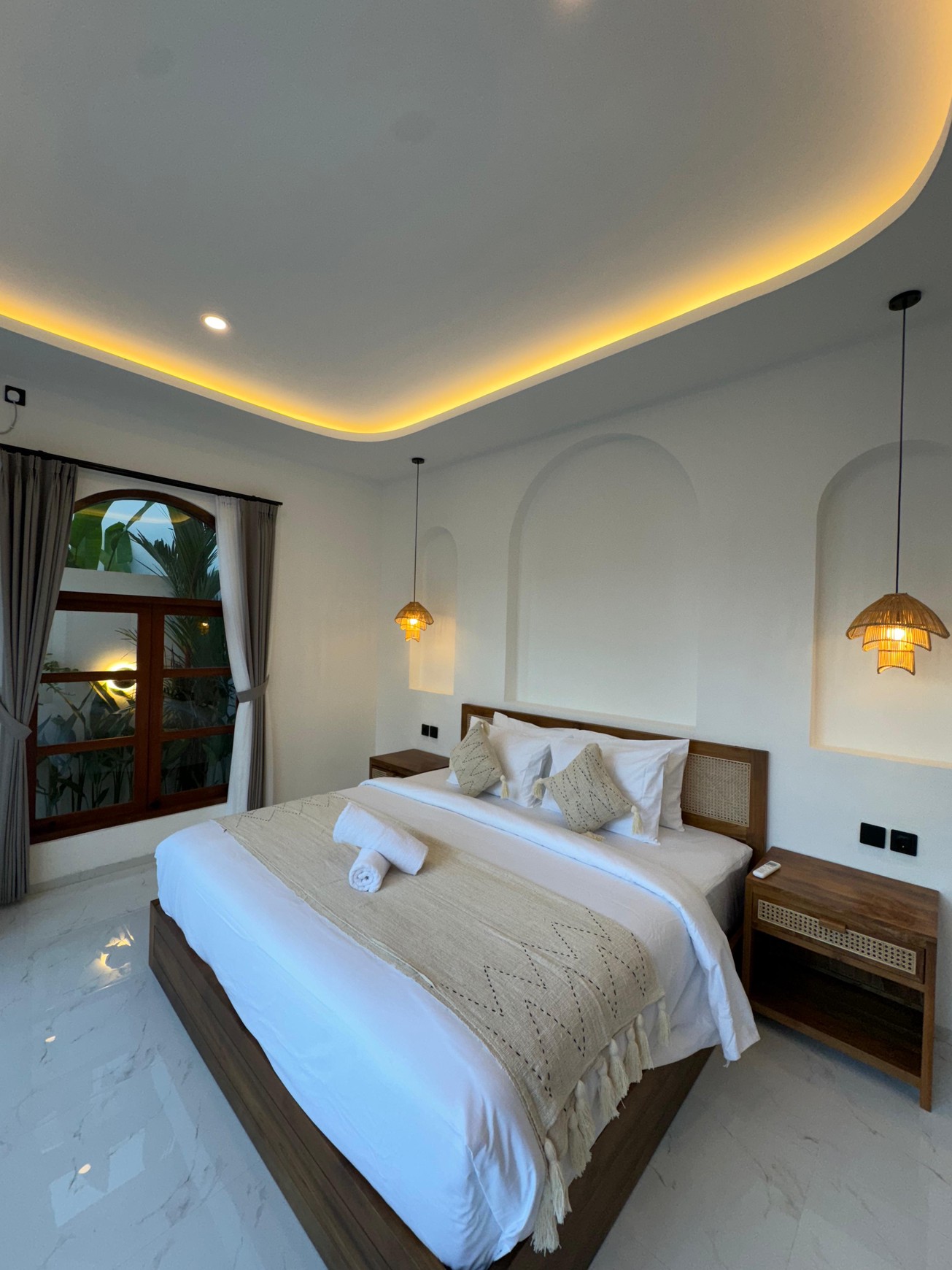 Leasehold - Modern Villa in Tumbak Bayuh, Canggu, Bali