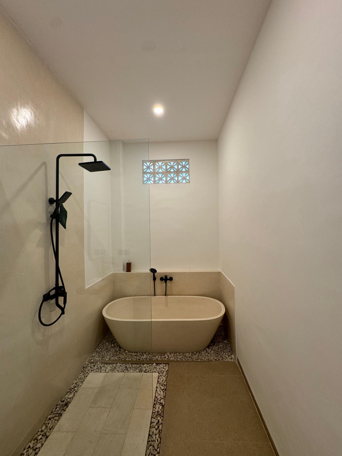 Leasehold - Modern Villa in Tumbak Bayuh, Canggu, Bali