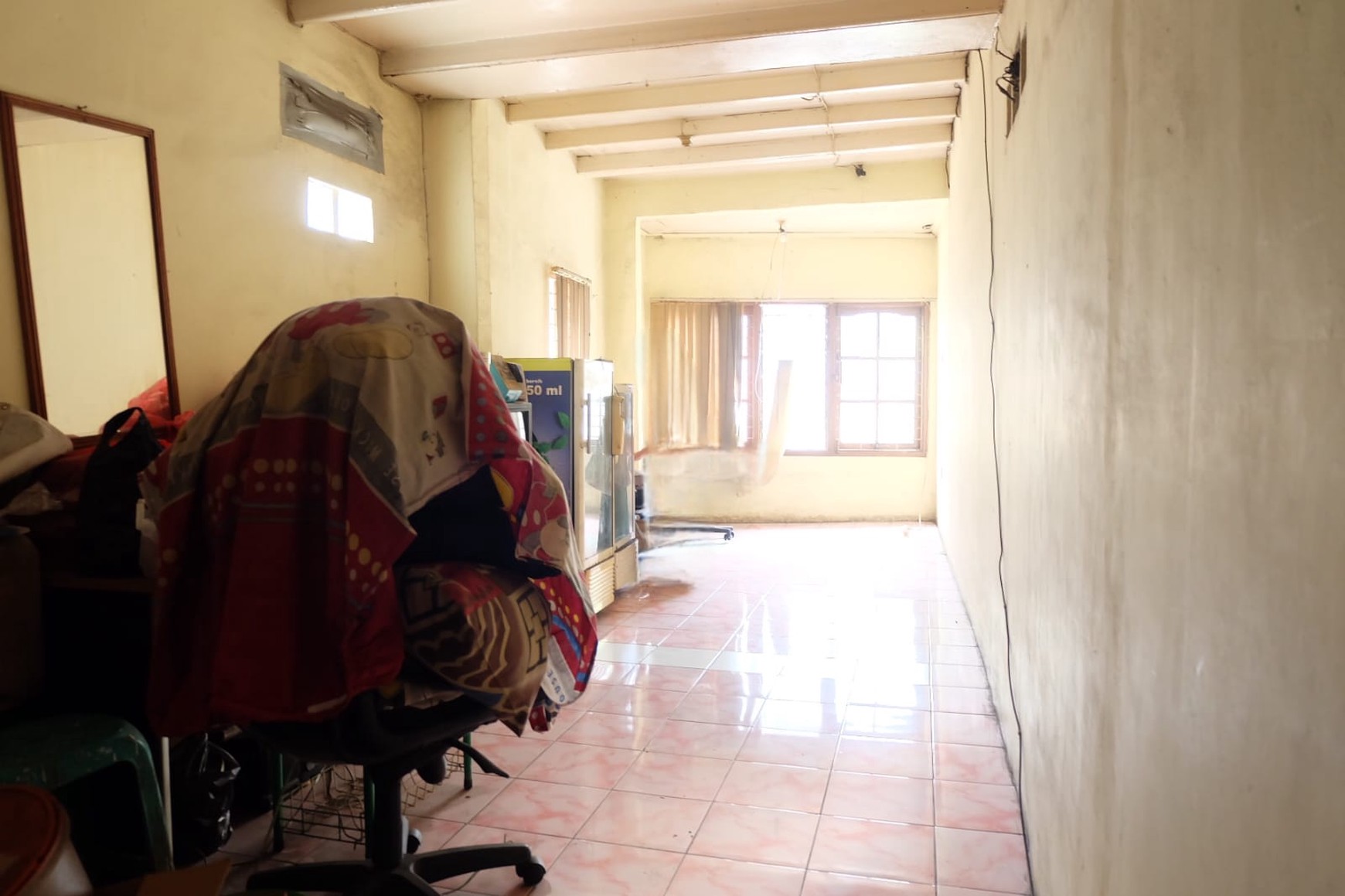 Rumah Strategis 3 Lantai di Sayap Dago, Bandung!