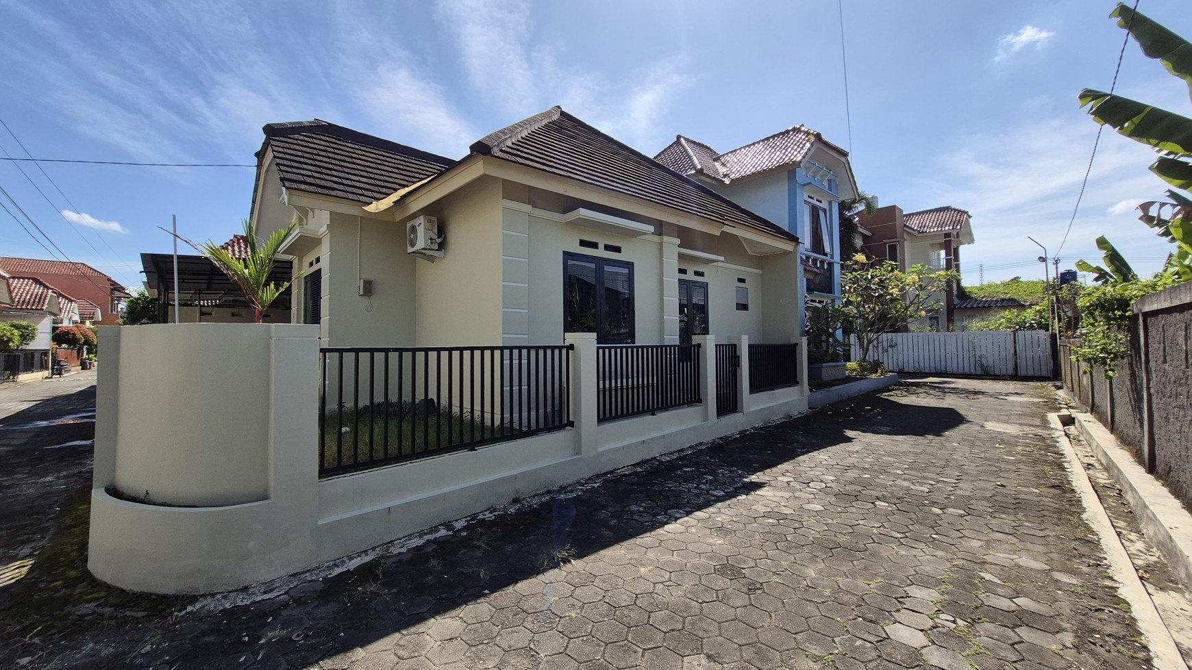 Rumah Tinggal Furnish dalam Perum Citra Alam Sejahtera Ngaglik Sleman 