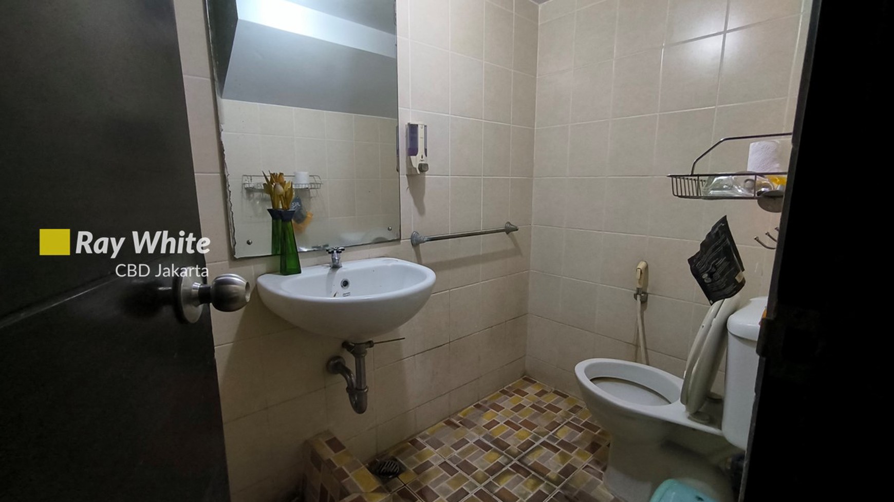 Dijual Rumah Siap Huni Lokasi Strategis Di Area Tebet 