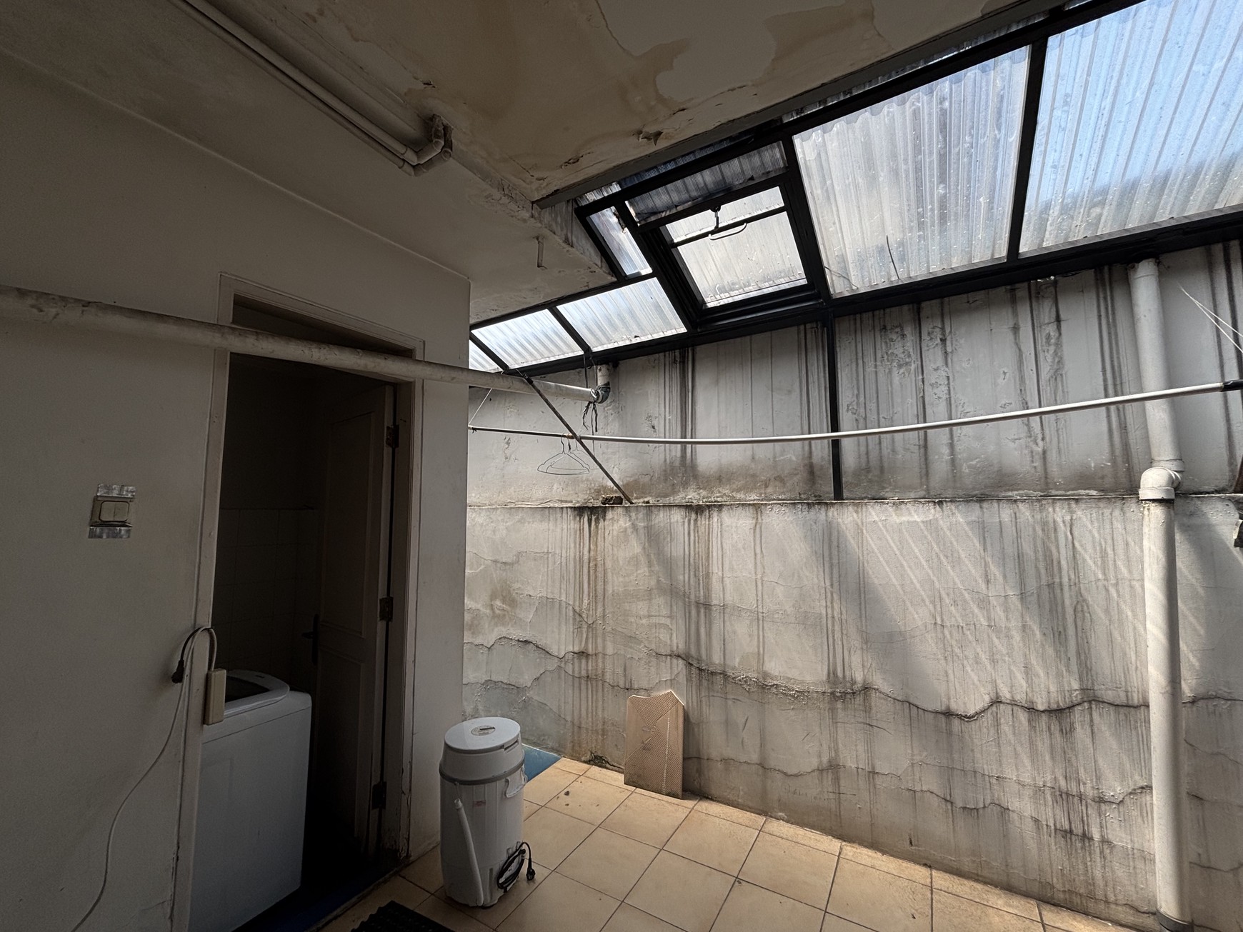 Rumah 2 Lantai Kuldesak di Kota Wisata 