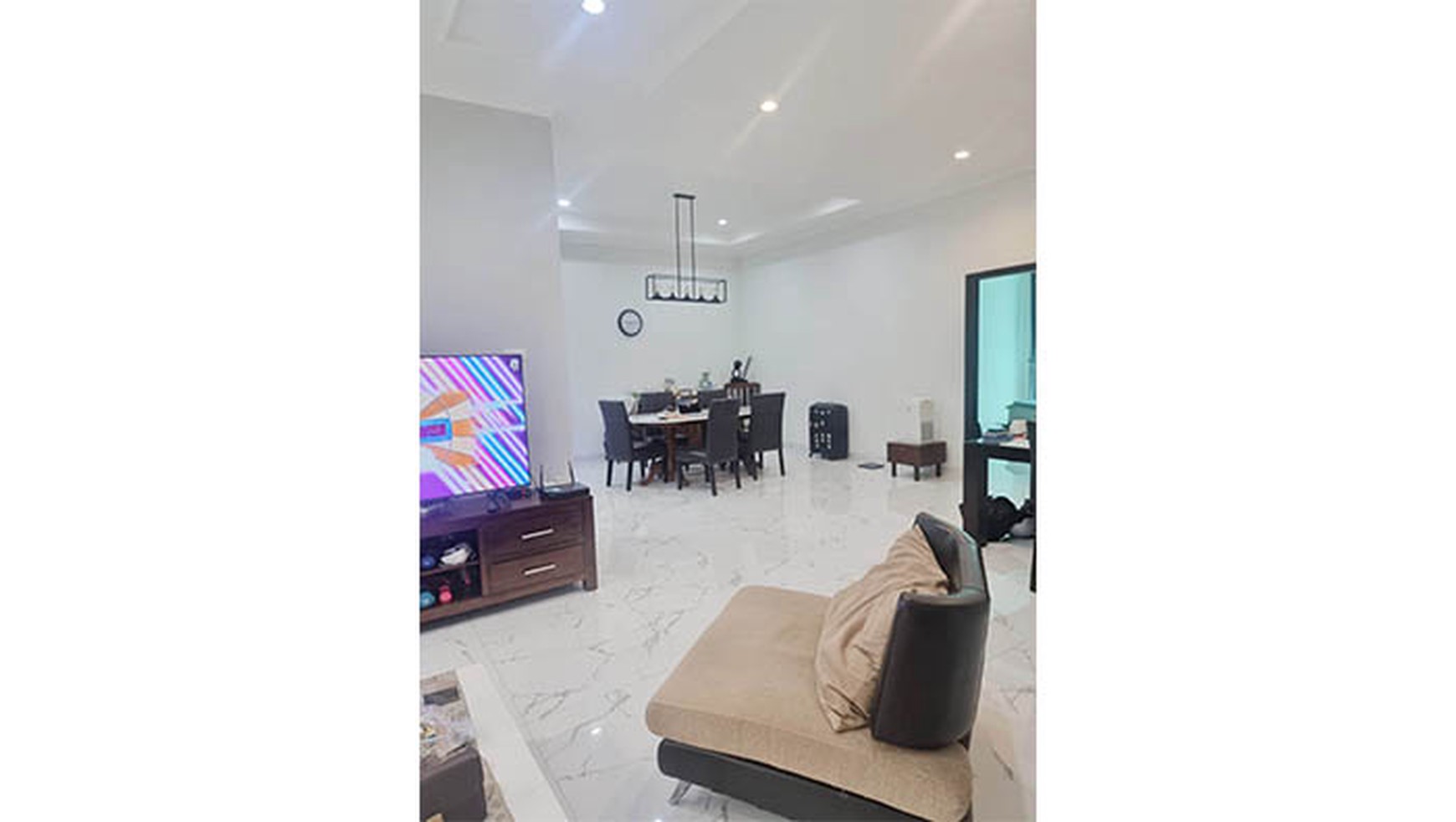Rumah Pelangi Indah, Kelapa Gading