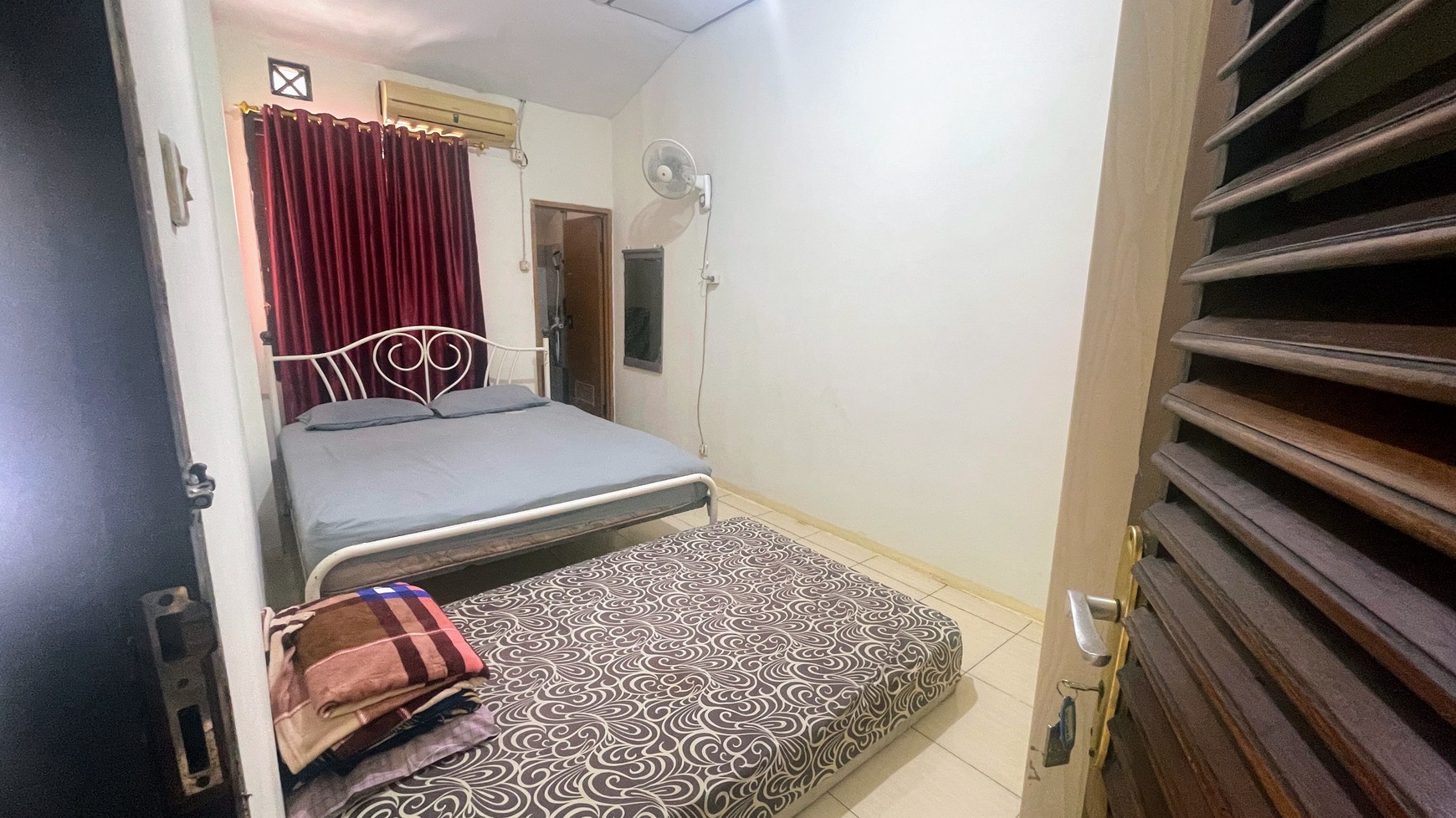 Rumah Dijual di Tanah Abang, Lokasi Strategis & Siap Huni