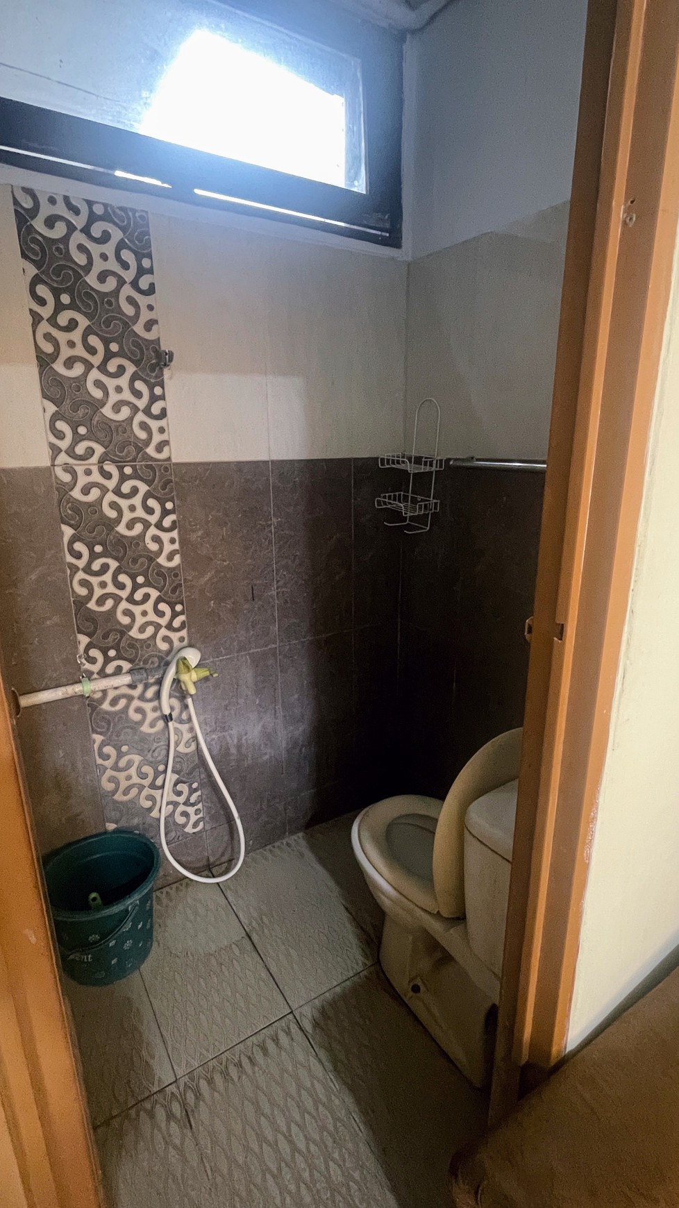 Rumah Dijual di Tanah Abang, Lokasi Strategis & Siap Huni