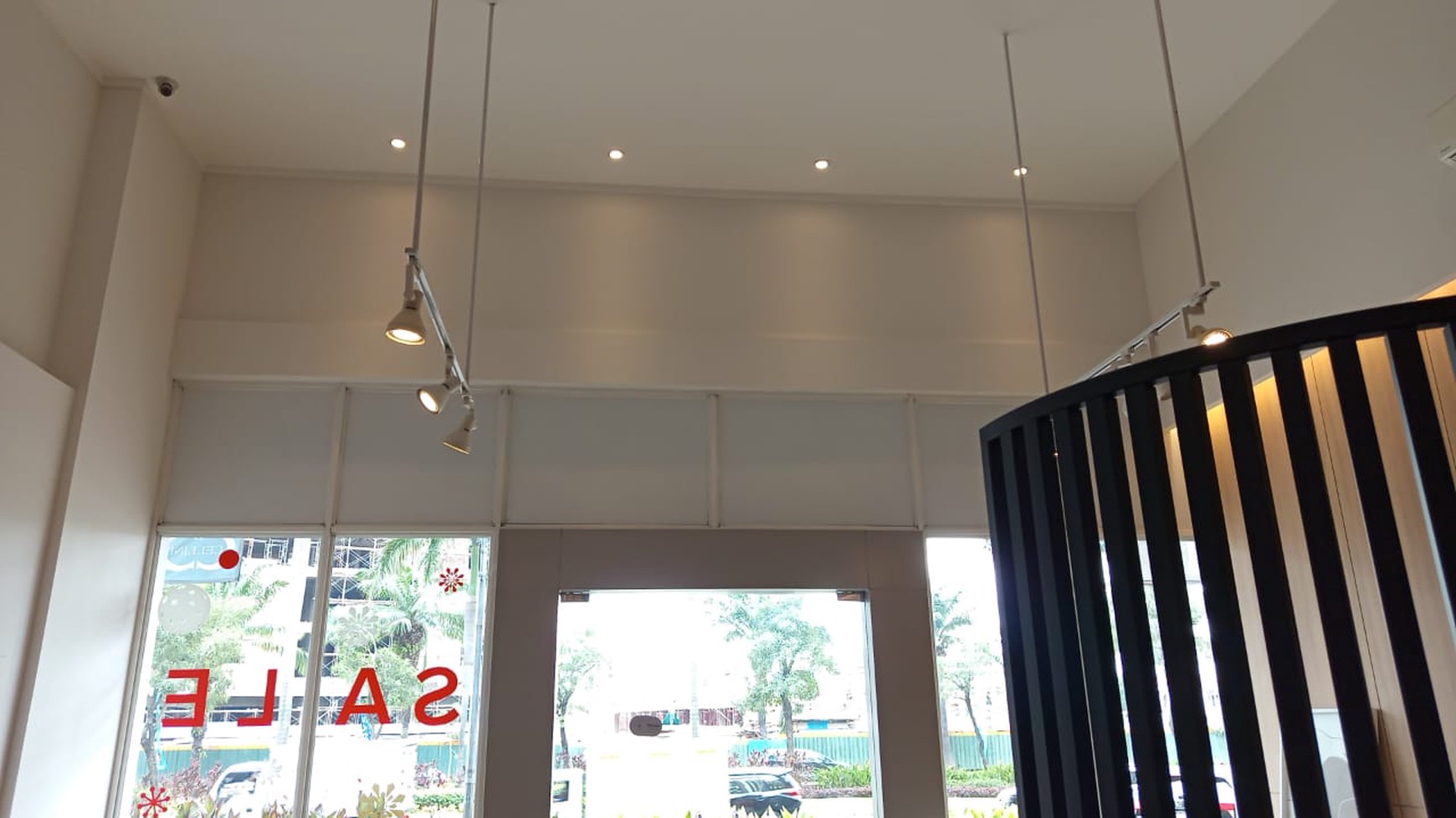 Ruko Gandeng Boulevard,  4  Lantai Jl. Ahmad Yani Summarecon Bekasi