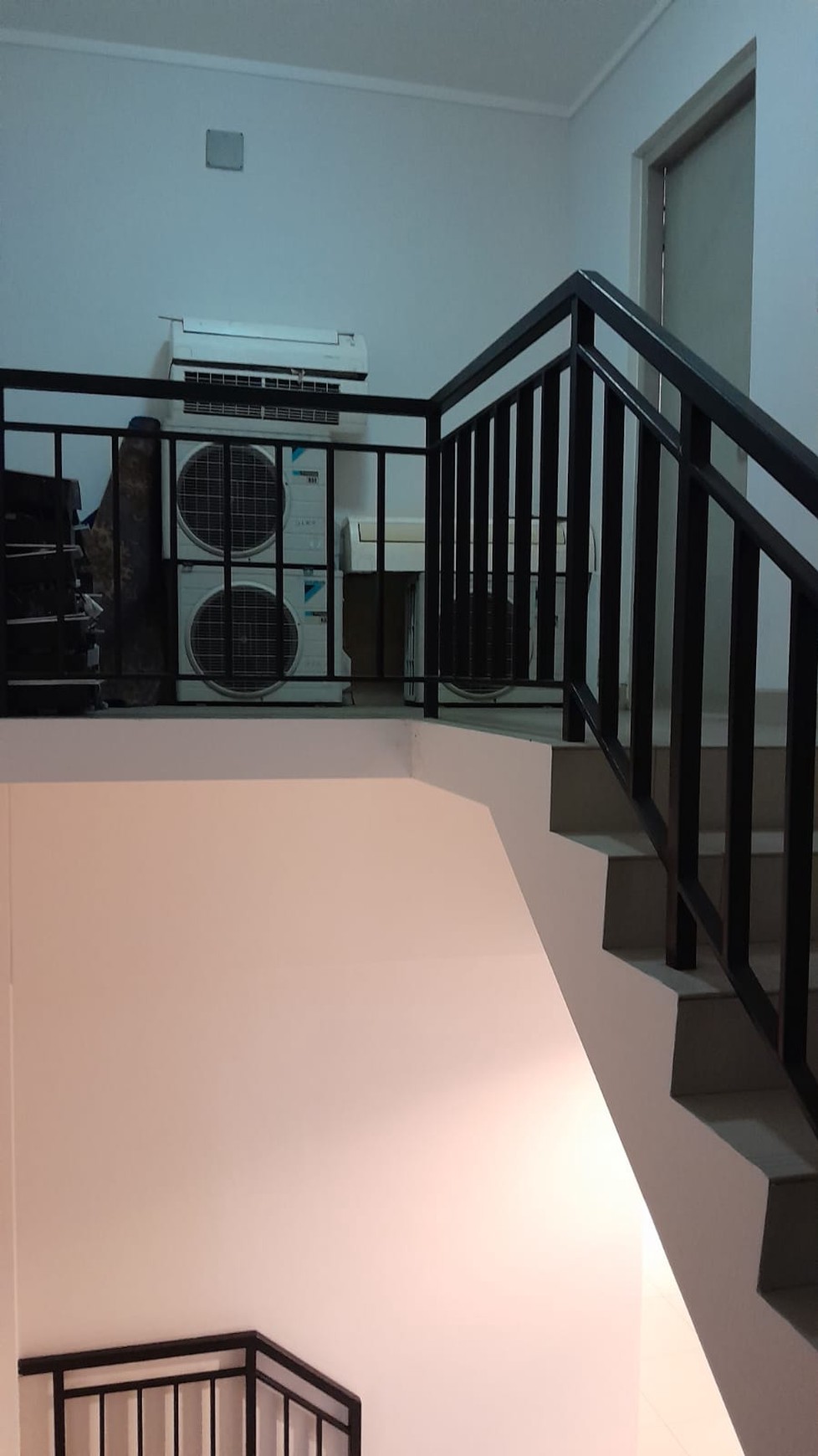 Ruko Gandeng Boulevard,  4  Lantai Jl. Ahmad Yani Summarecon Bekasi