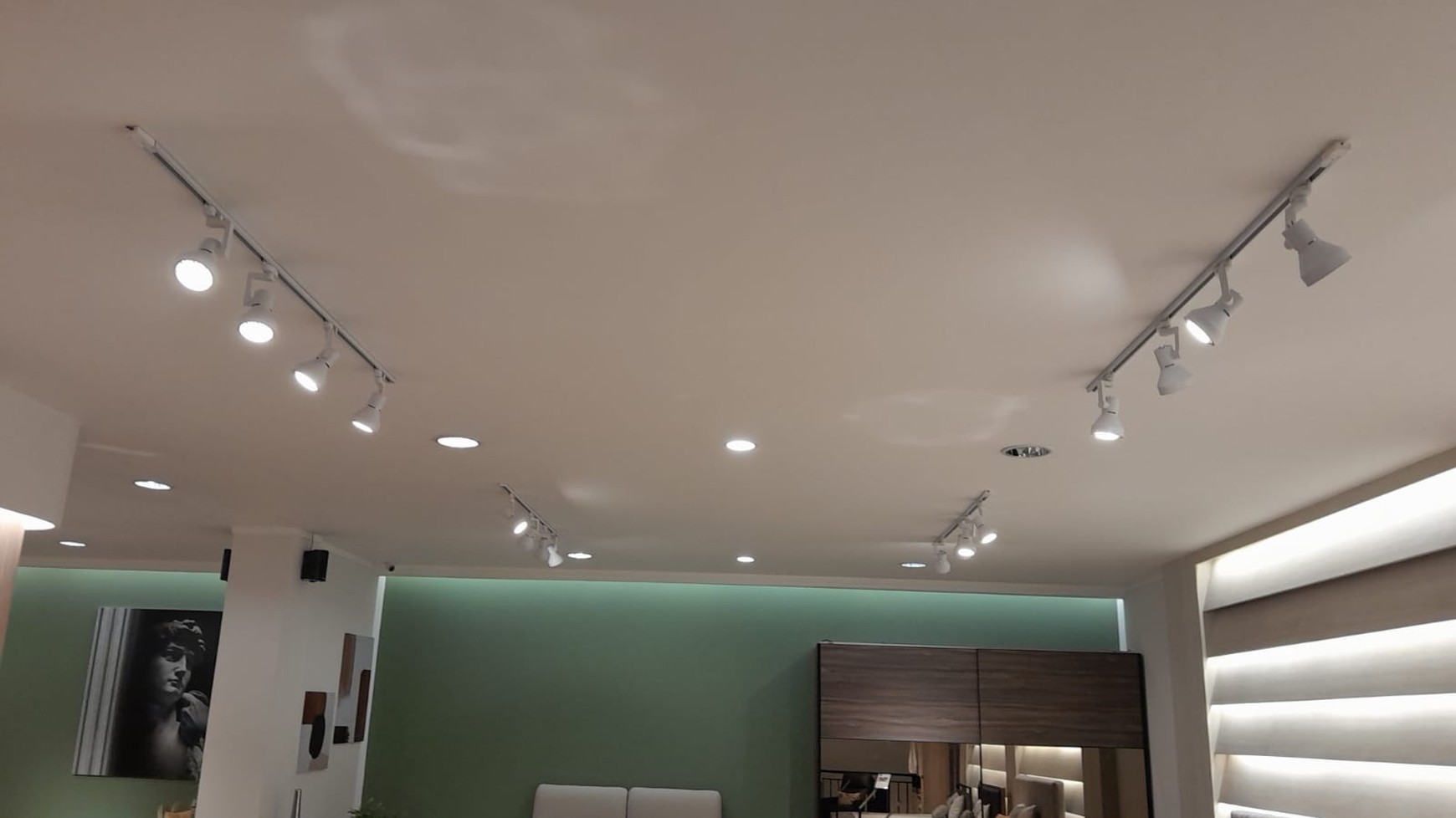 Ruko Gandeng Boulevard,  4  Lantai Jl. Ahmad Yani Summarecon Bekasi