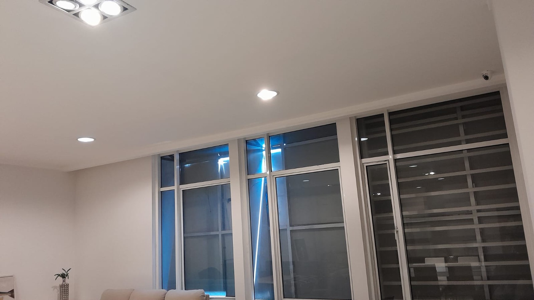 Ruko Gandeng Boulevard,  4  Lantai Jl. Ahmad Yani Summarecon Bekasi