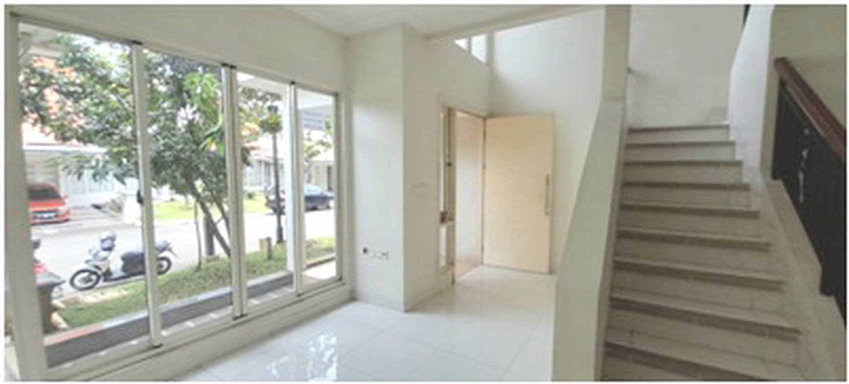 Rumah Summarecon Serpong, Scientia Volta Raya