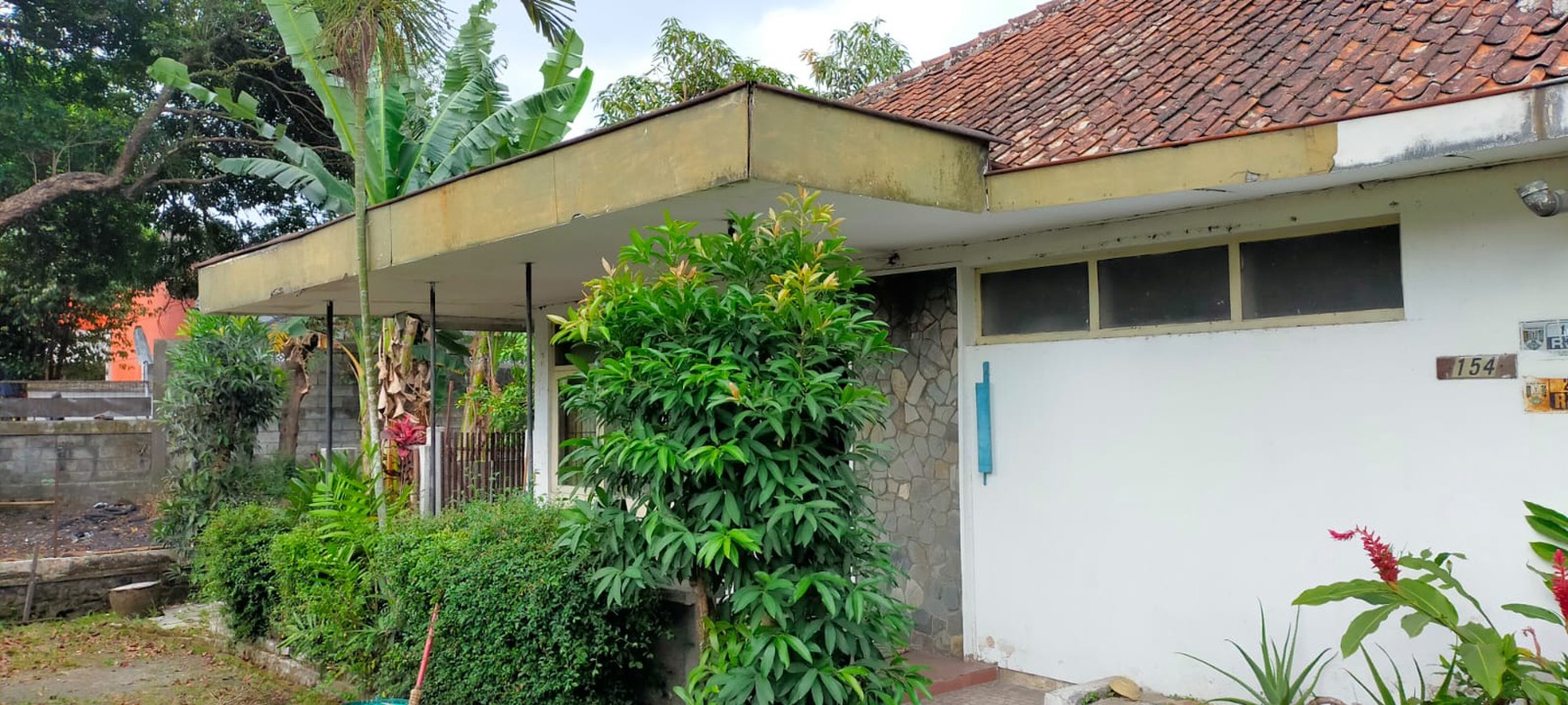 TANAH + BANGUNAN RUMAH DI MAGELANG UTARA