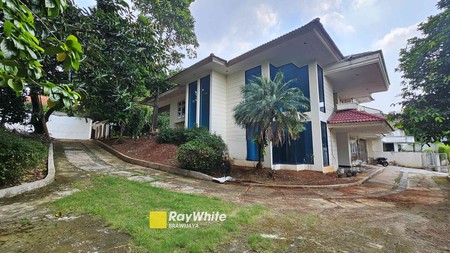 Rumah di Puri Sakti, Cipete, Jaksel, Di hook, Dekat Kemang dan Antasari
