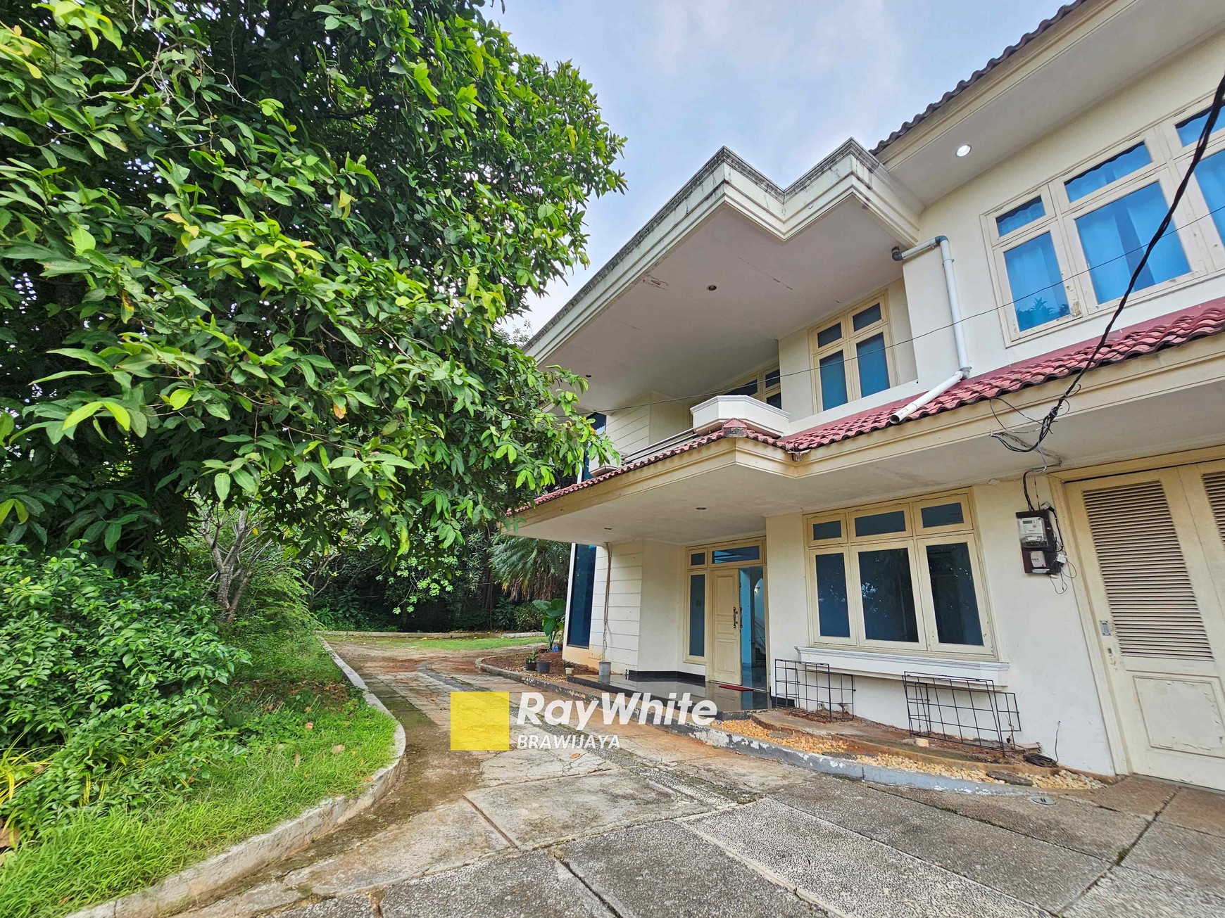 Rumah di Puri Sakti, Cipete, Jakarta Selatan, Di hook, Dekat Kemang dan Antasari