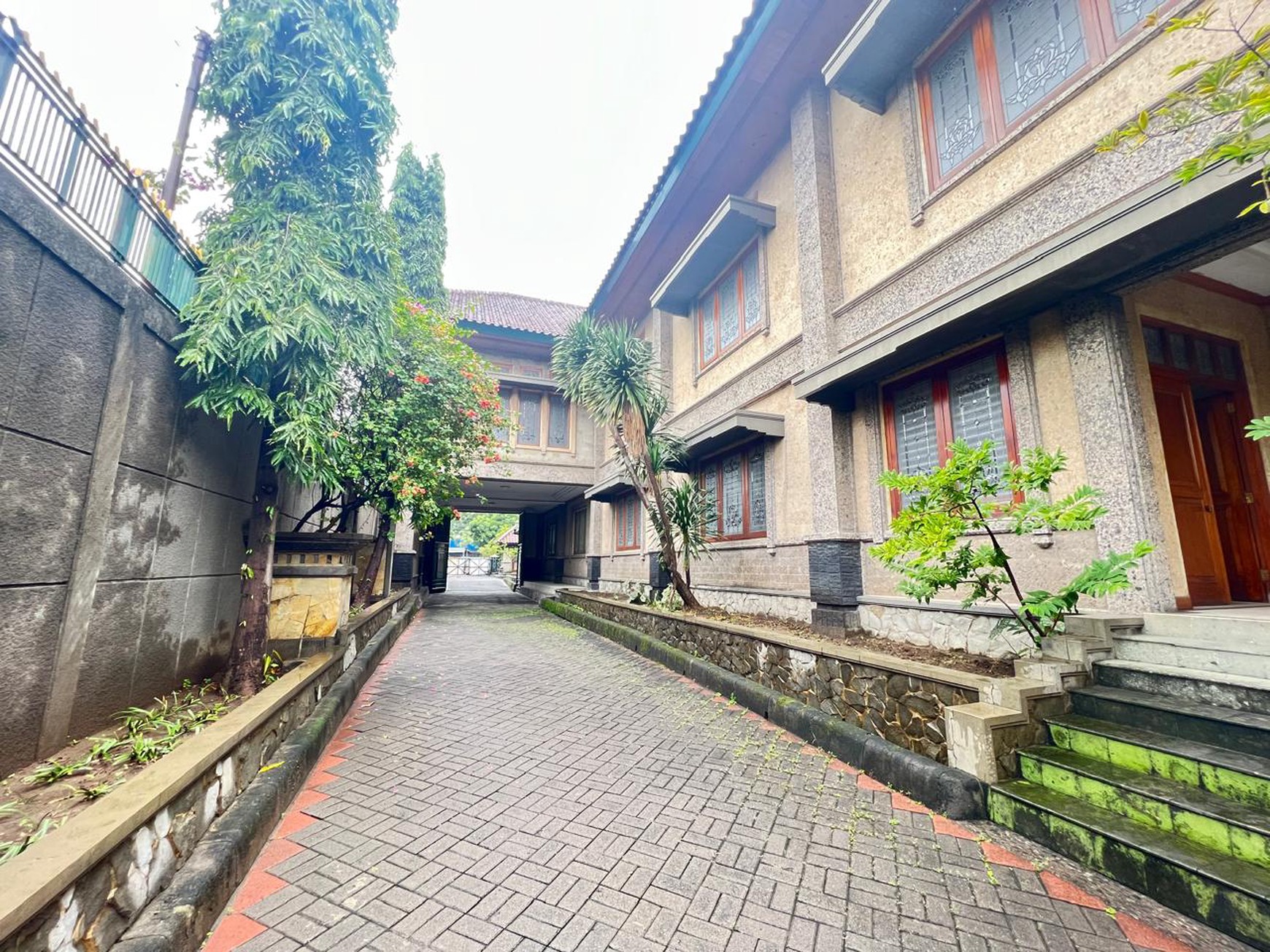 Dijual ex Pabrik 2,8 Ha raya Veteran Gresik dekat Surabaya