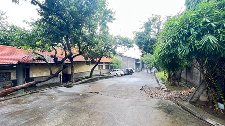 Dijual Gudang Murah ex Pabrik  Jl. Raya Veteran Gresik dekat Surabaya
