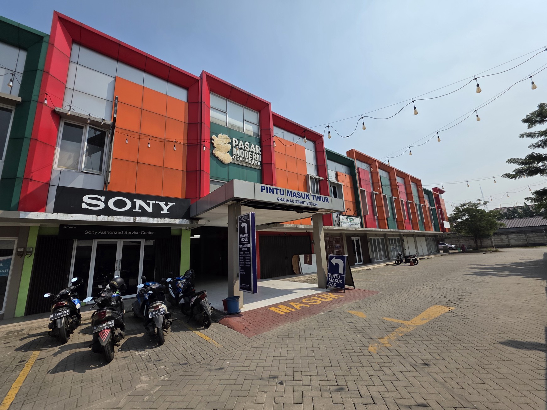 2 Unit Ruko Gandeng Siap Pakai di Ruko Pasar Modern, Graha Raya, Bintaro Jaya
