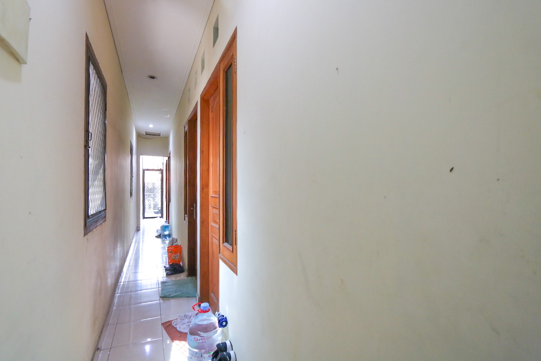 RUMAH KLASIK BONUS 11 KAMAR KOST DI GANDARIA, KRAMAT PELA, DEKAT KEBAYORAN BARU, PONDOK INDAH