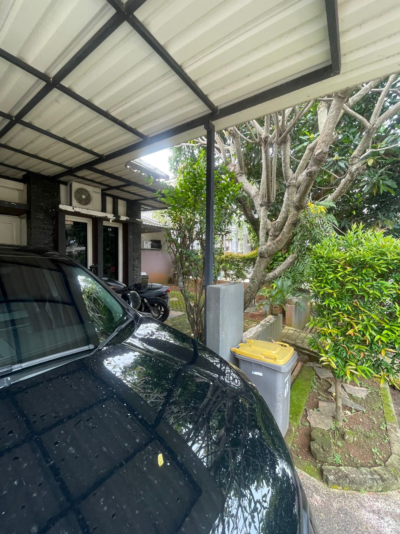 Rumah Hook Siap Huni dengan Hunian Nyaman SHM @Jelupang, Serpong Utara
